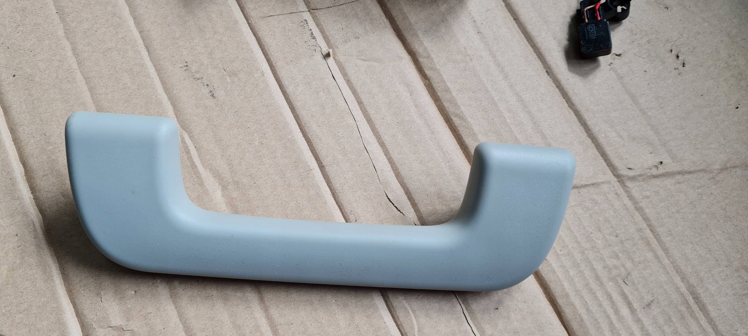 A6 C8 4K handle of the roof left right front 4N0857607 A7 4K