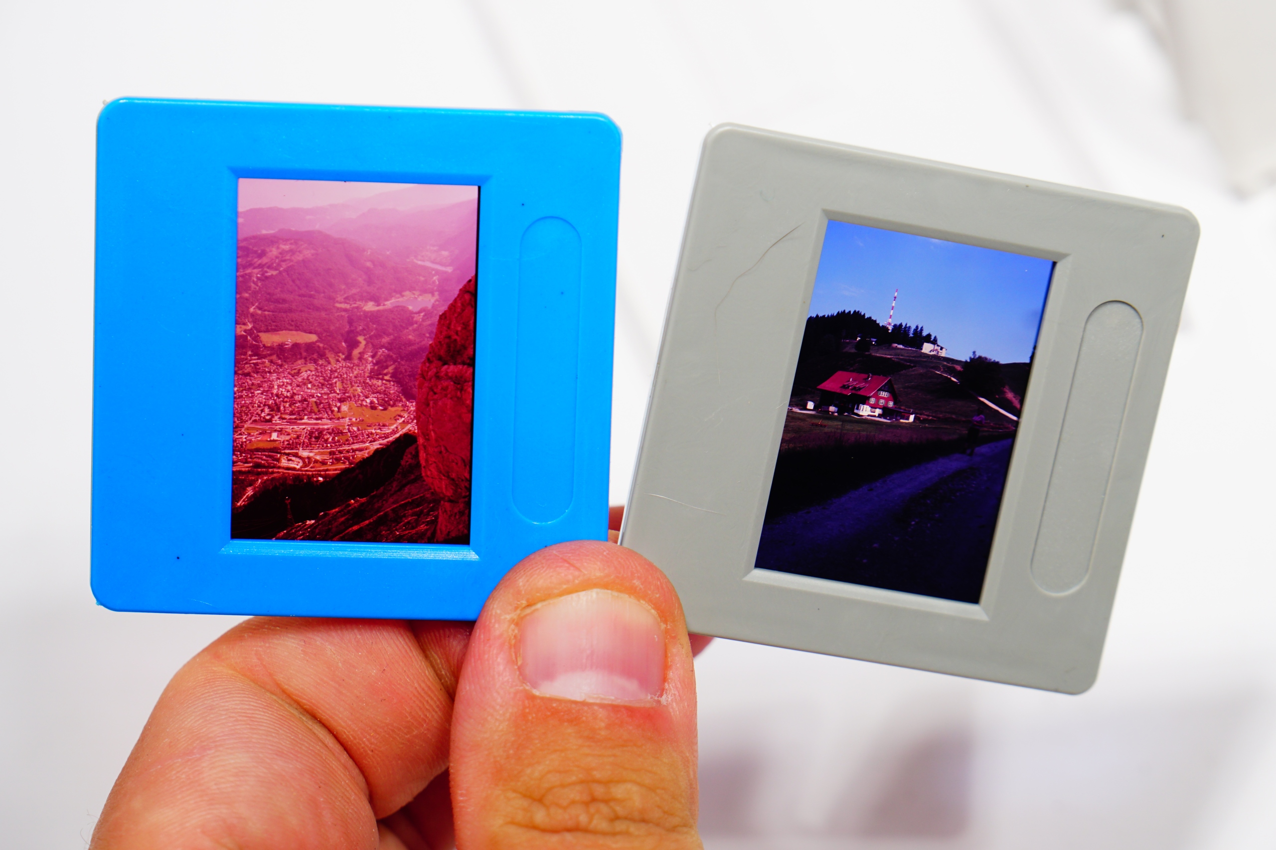 3 Magazynki Do Slajdów + 108 szt. Slajdów Ramki Do Slajdów Wielorazowe EAN (GTIN) 4894651123807