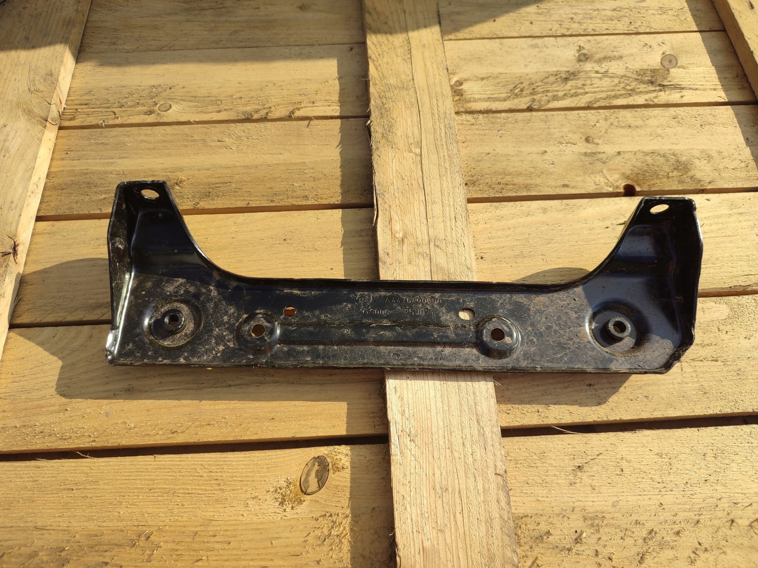 bracket holder seat front right Mercedes Vito W447 A4476400500