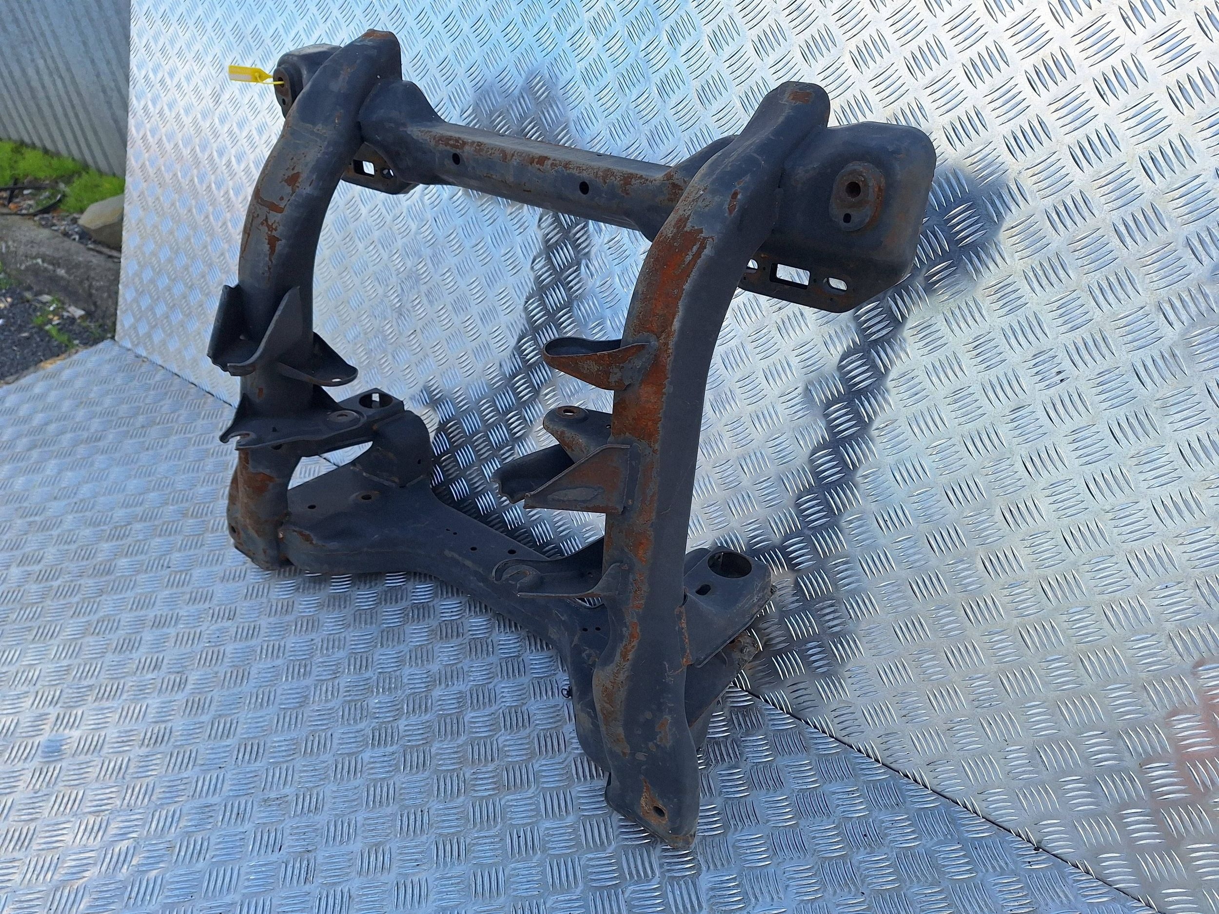 axle beam axle beam subframe front JEEP GRAND CHEROKEE WK 05-10 3.0 CRD