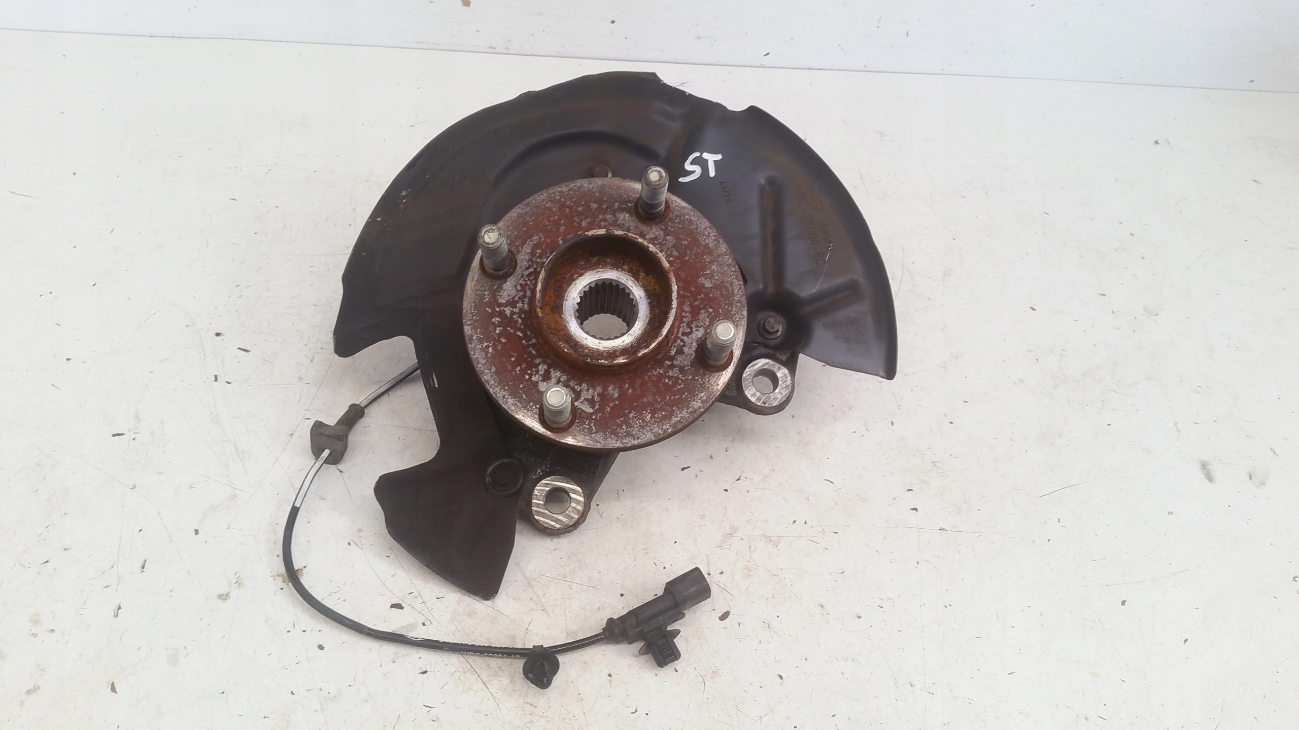 swing right front Ford Fiesta MK8 ST