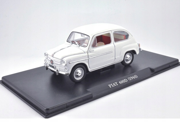 Fiat 600D 1:24 Auto Vintage Edicola Itálie