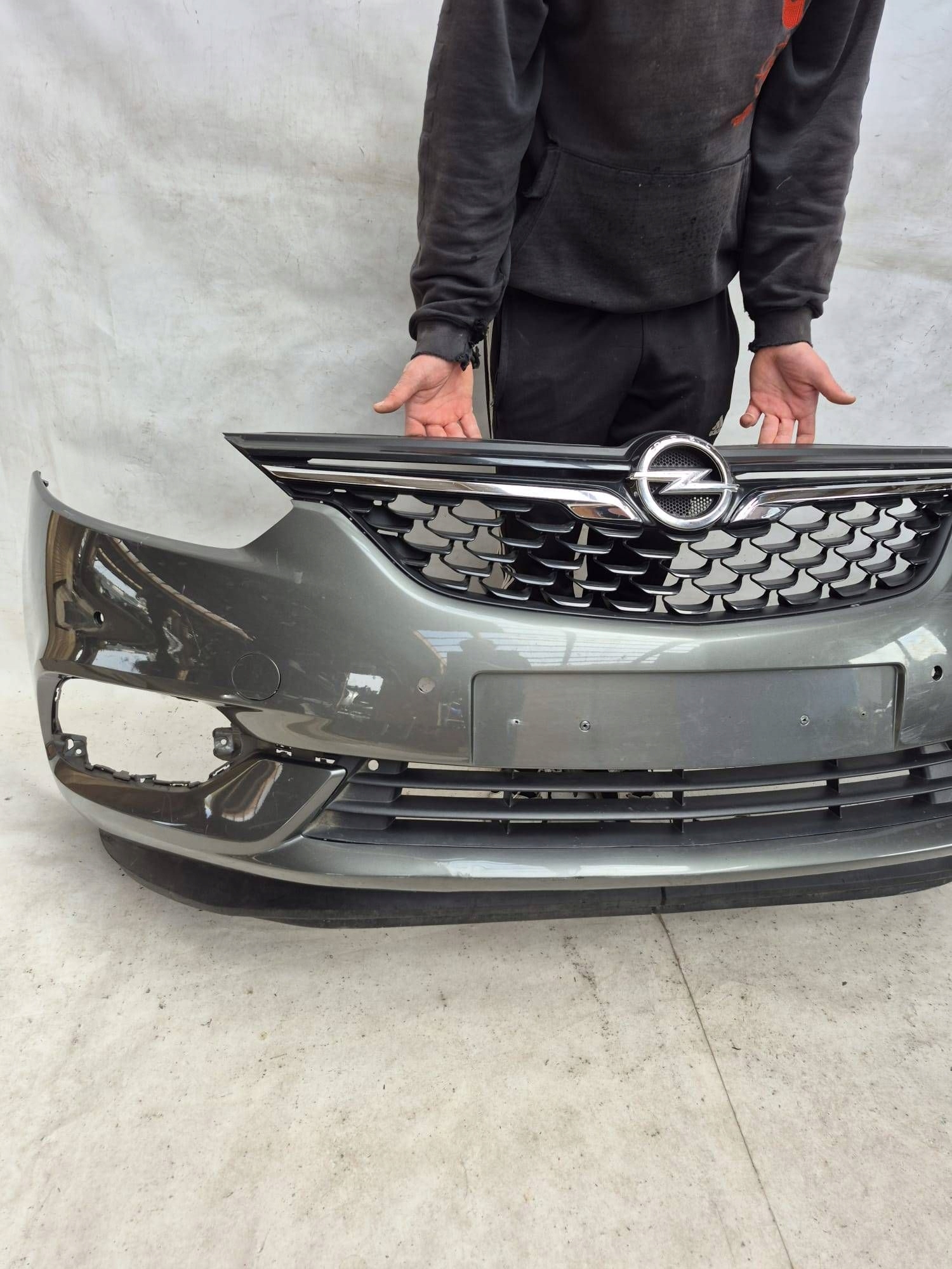 OPEL ZAFIRA C LIFT 16- bumper front front PDC 39079783