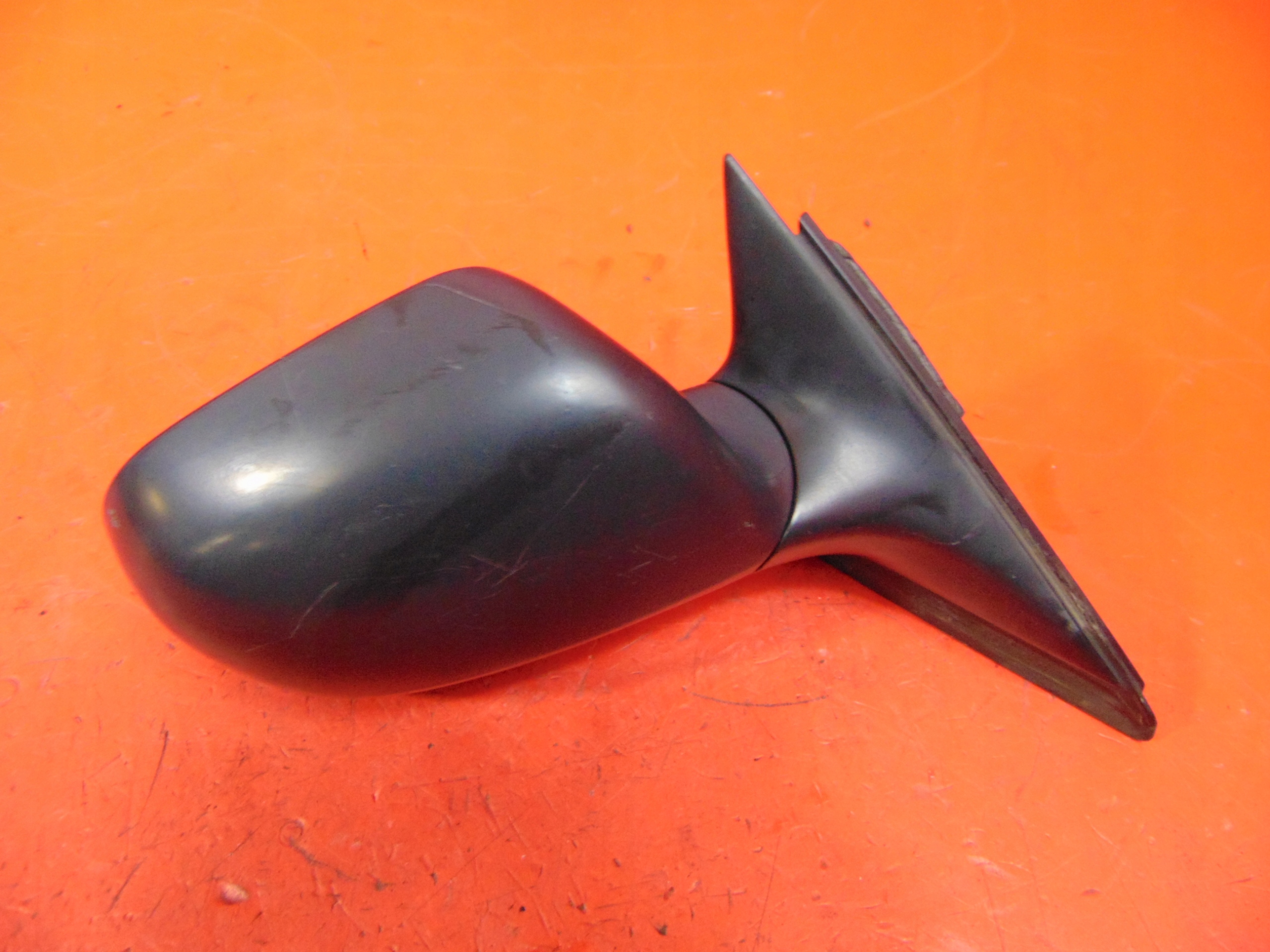 AUDI A4 B5 8D 94- mirror right 5 PIN EUROPA
