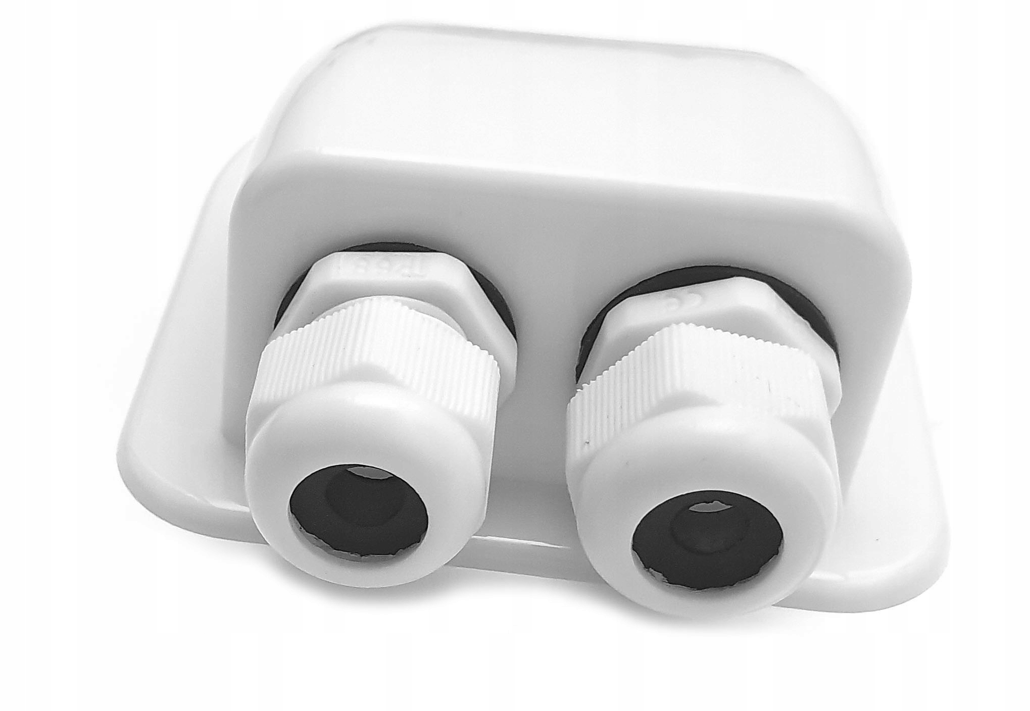 PRZEJŚCIÓWKA DACHOWA PRZELOTKA DO PANEL SOLARNY PV BIAŁA Marka Jamko