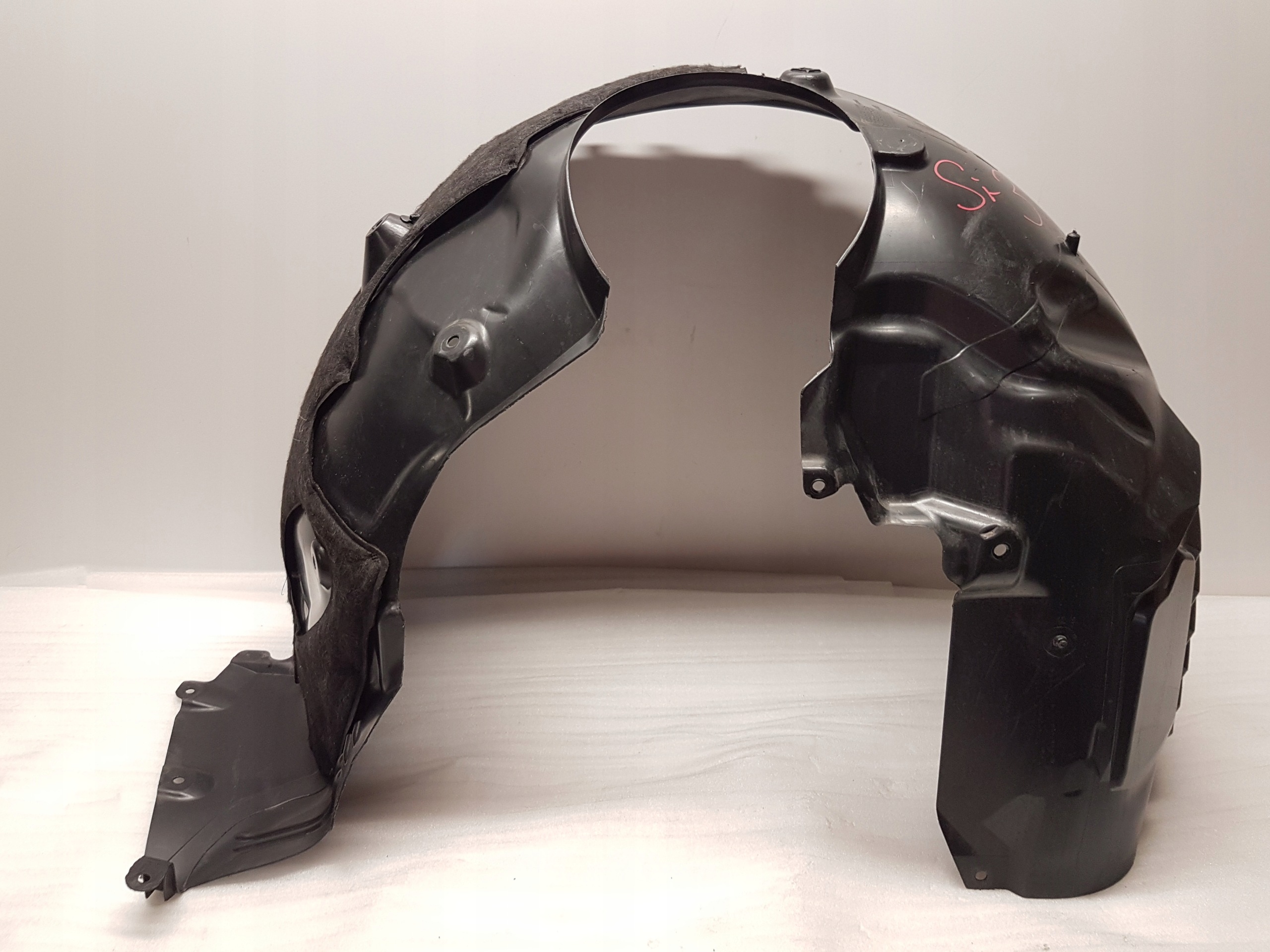 mudguard left front BMW X1 U11 9465695