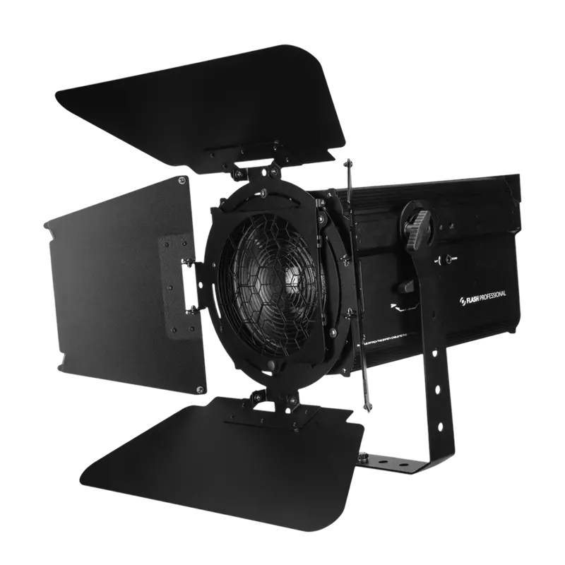 Flash Pro LED Fresnel Lantern ZOOM Mk2 300W 6w1