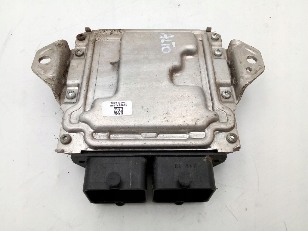 Suzuki Alto computer control unit of the engine 0261S04260