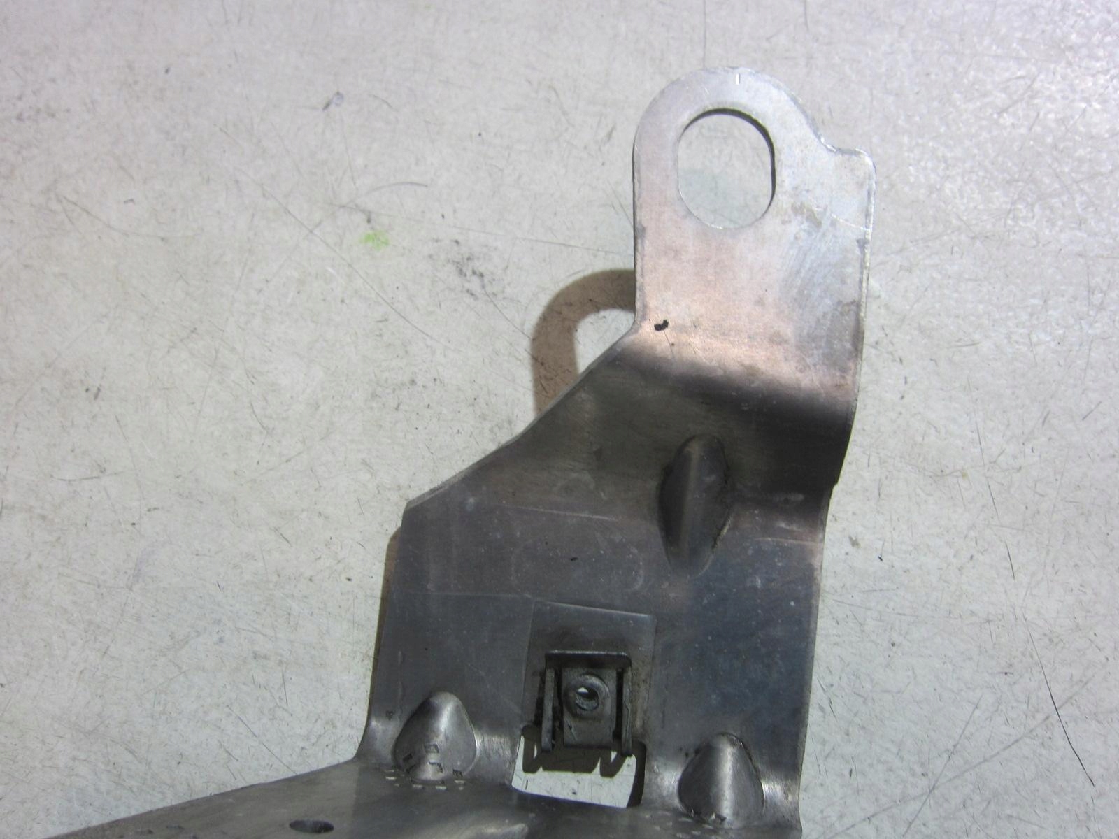 BMW X5 E70 N52 bracket WLOTU air right left