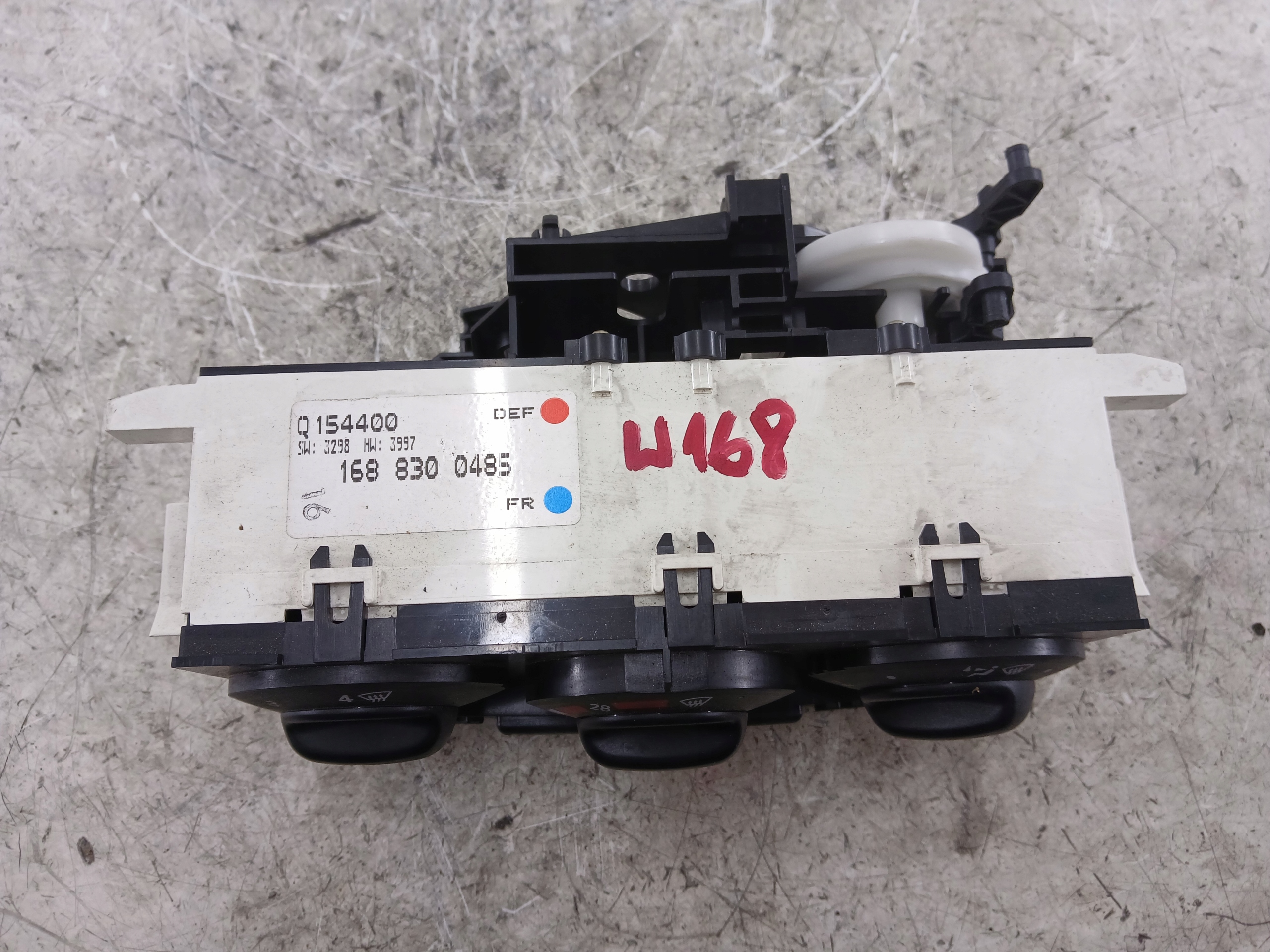 MERCEDES W168 Unite commande clima 1688300485