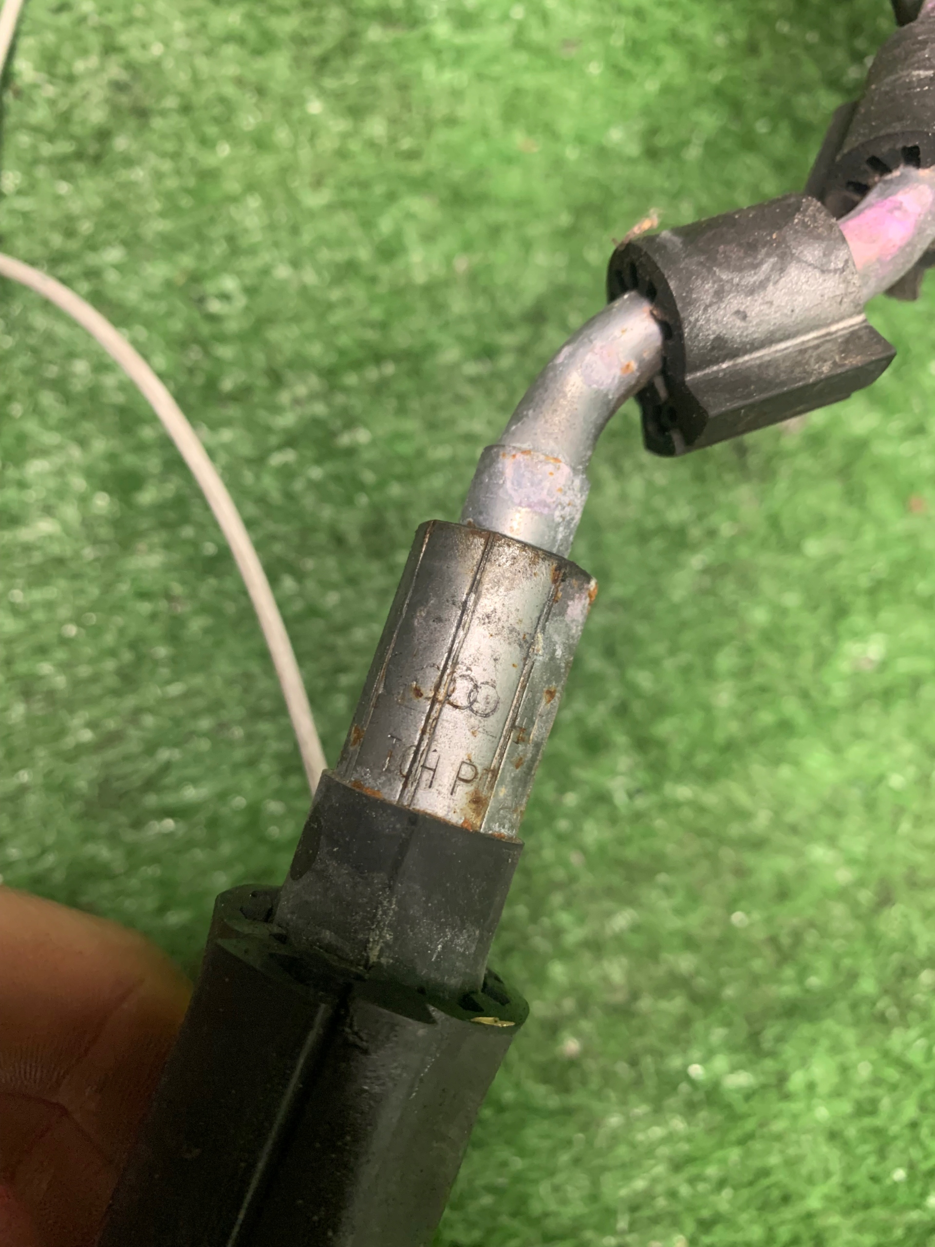 servoleitung servoschlauch AUDI A6 C6 4F1422893S