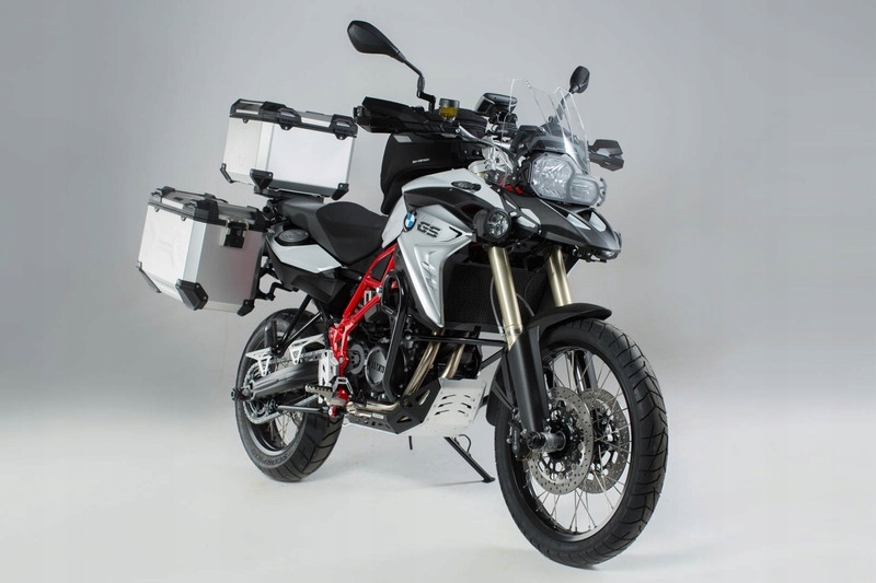 ZESTAW ZABEZPIECZAJĄCY MOTO SW-MOTECH BMW F 700GS