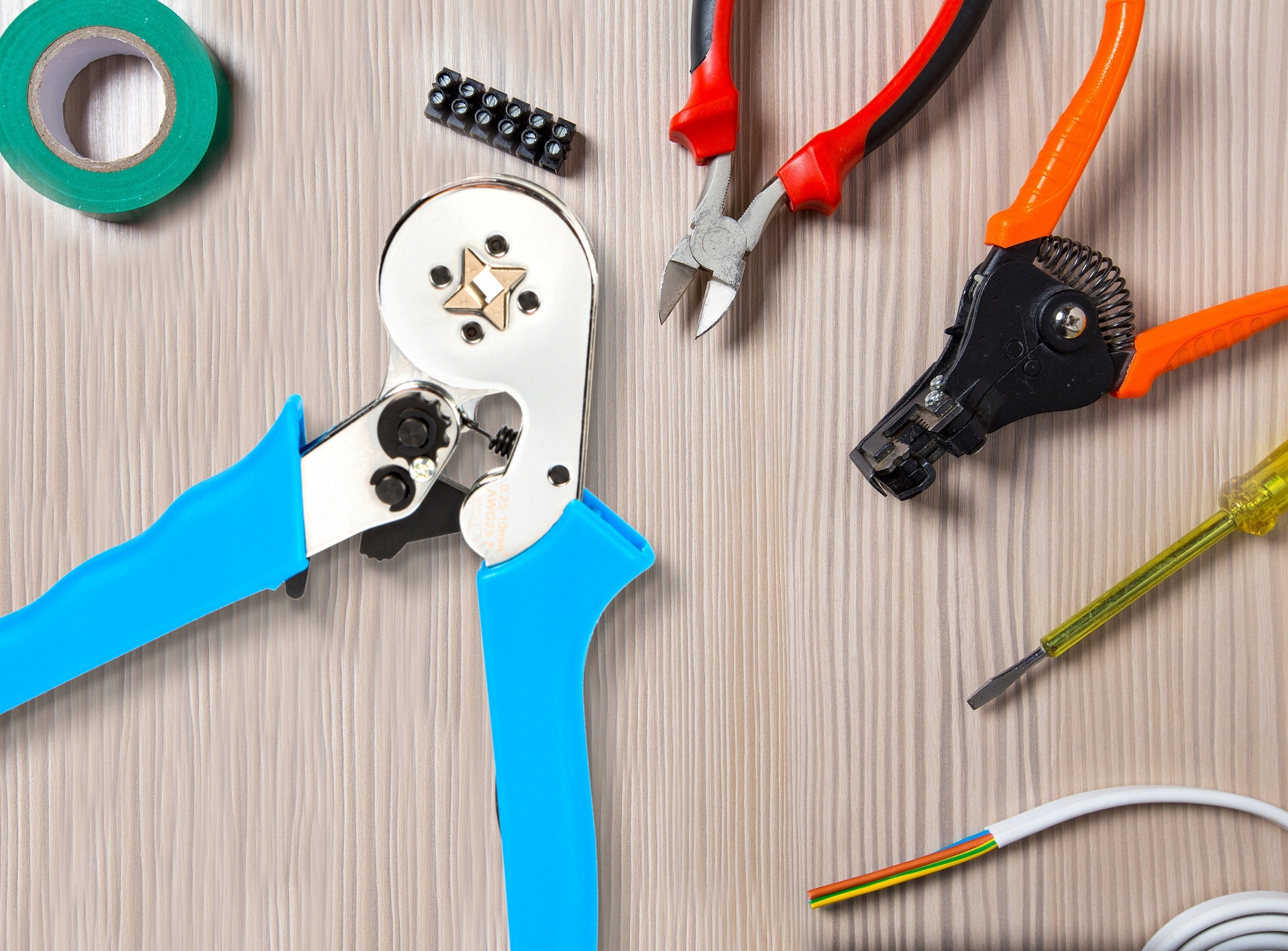 ZACISKARKA KONEKTORÓW KOŃCÓWEK PRZEWODÓW 0,25 Marka inna