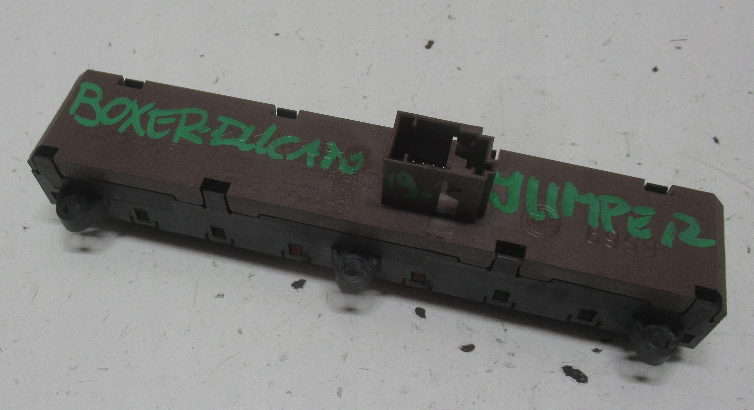 BOXER JUMPER DUCATO 19R PANEL switch of warning lights
