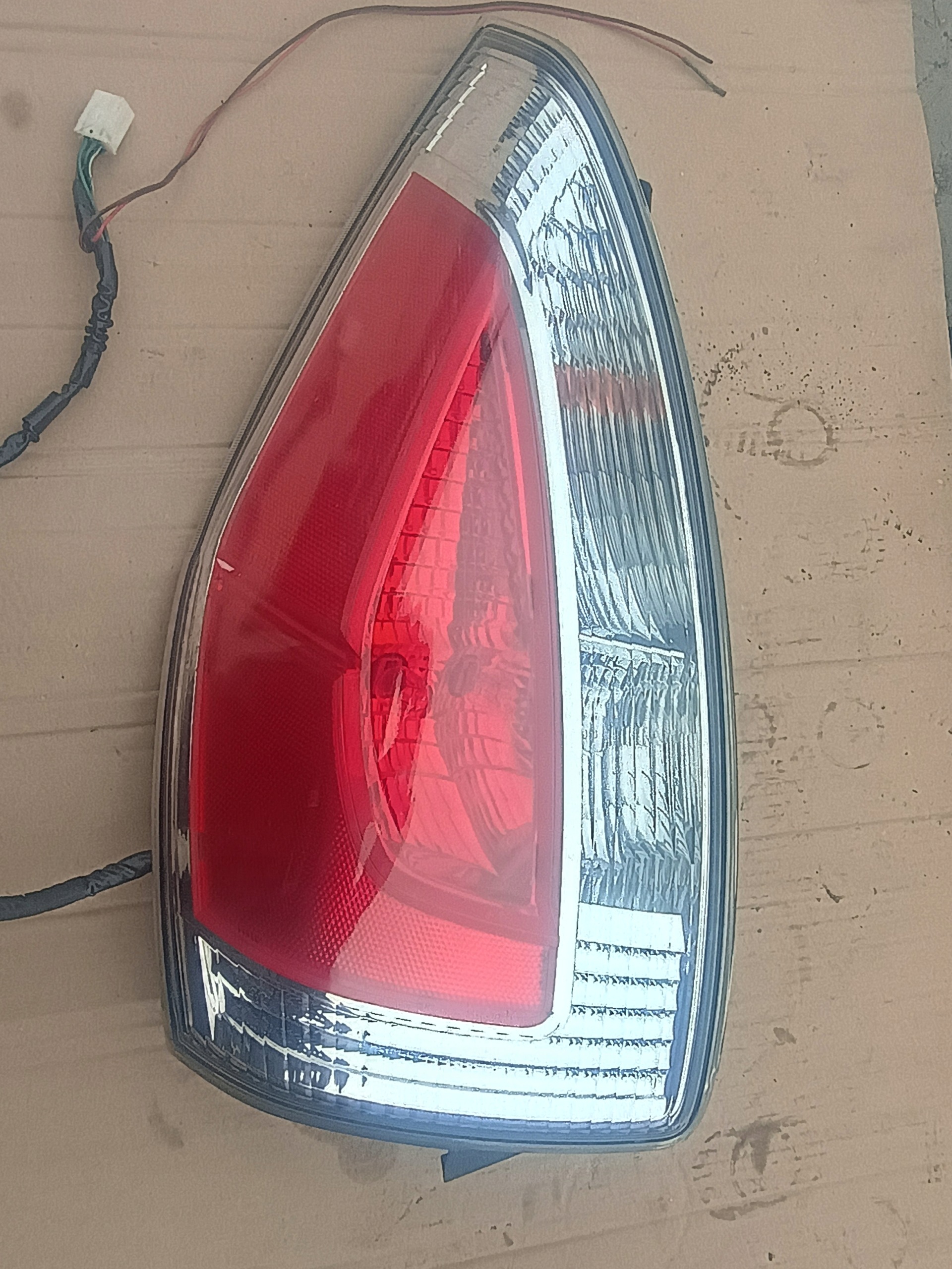 světlo záď pravá MAZDA 5 LIFT