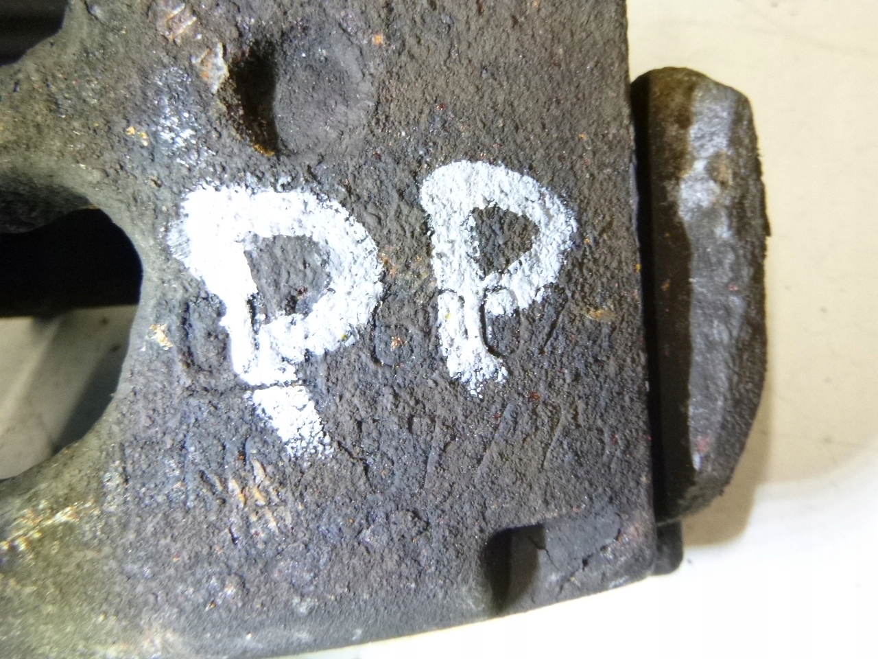 caliper brake front right Opel Signum 2.2 05r.