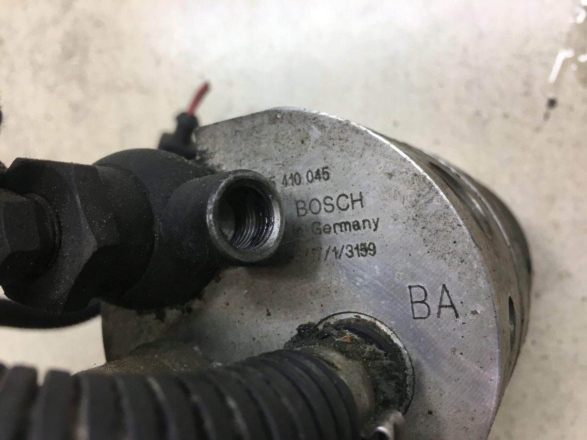 насос A6 C5 2.5 tdi 8E0614175D