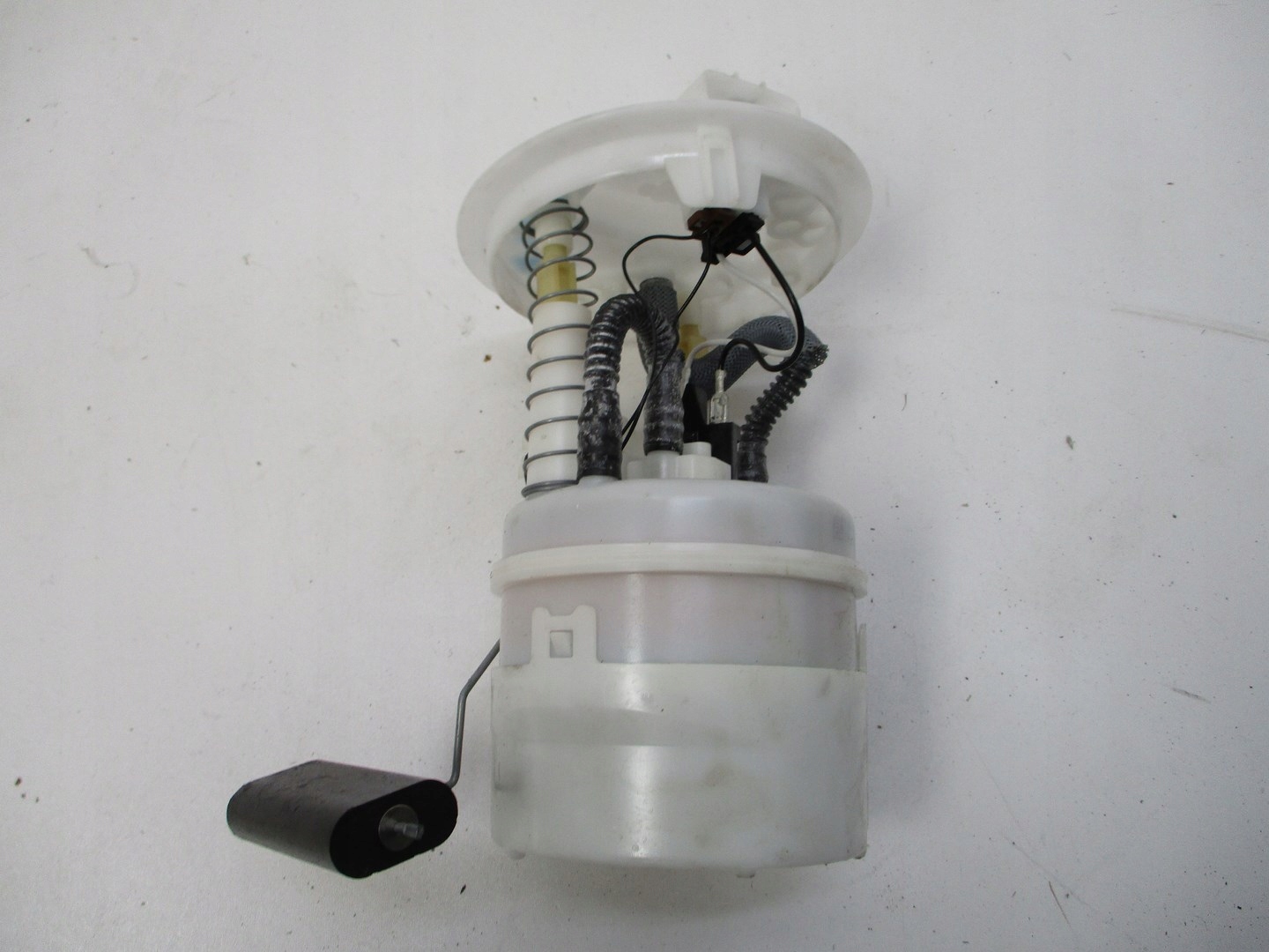 feed pump RENAULT CLIO V 172021210R