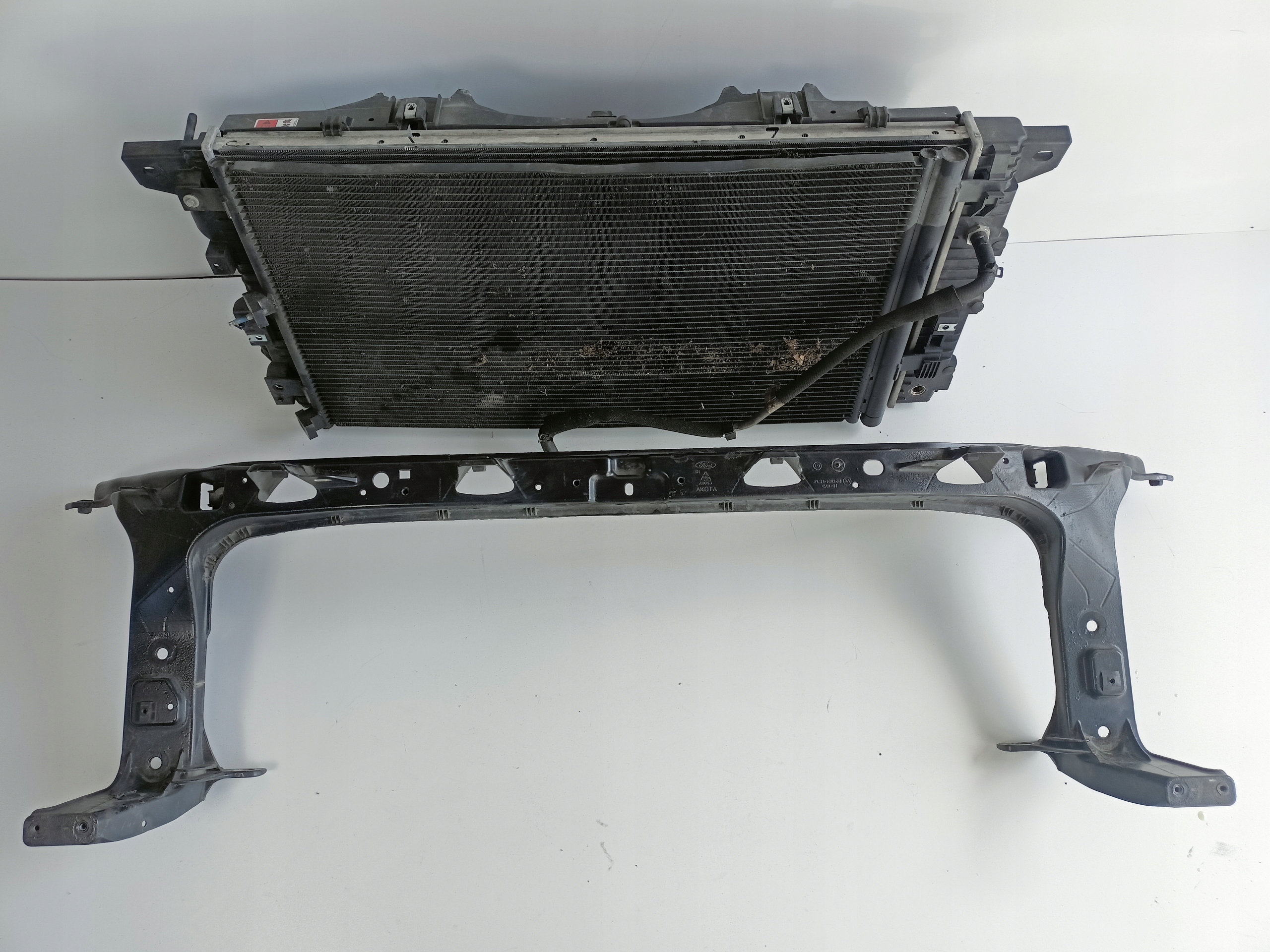 FORD F-150 F150 2015- 15+ 3.5 CHŁODNICA CHŁODNICE WENTYLATOR PAS PRZEDNI