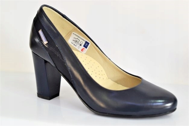 Korzeniowski Czółenka 2485 Námořnická Modrá VEL.39