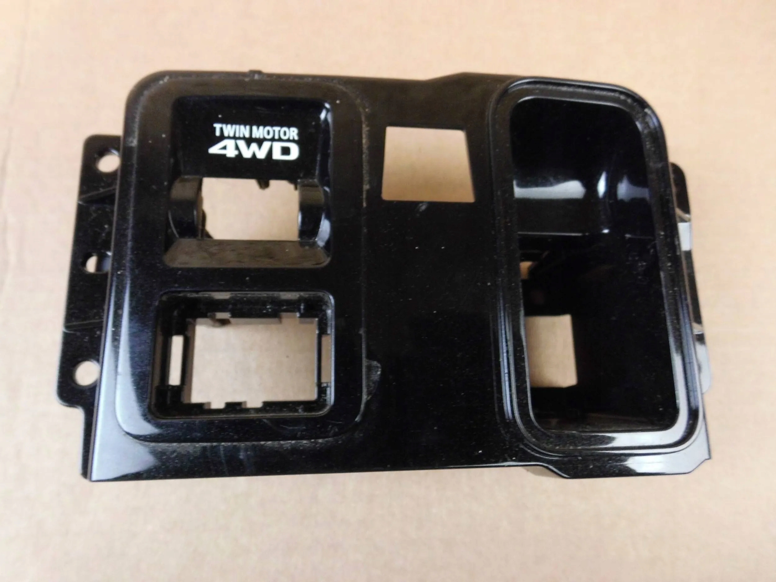 Mitsubishi Outlander III frame covering switch electric brake AWD
