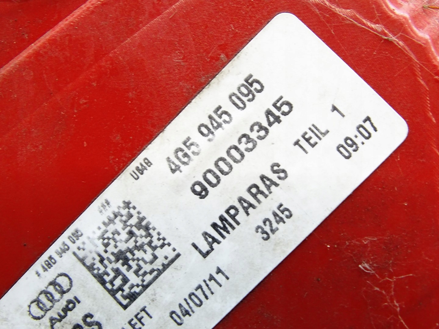 light left rear part left rear AUDI A6 C7 10- sedan 4G5945095