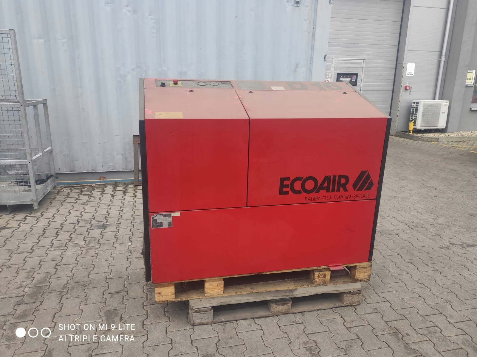 Sprężarka śrubowa ECOAIR D16, S011618