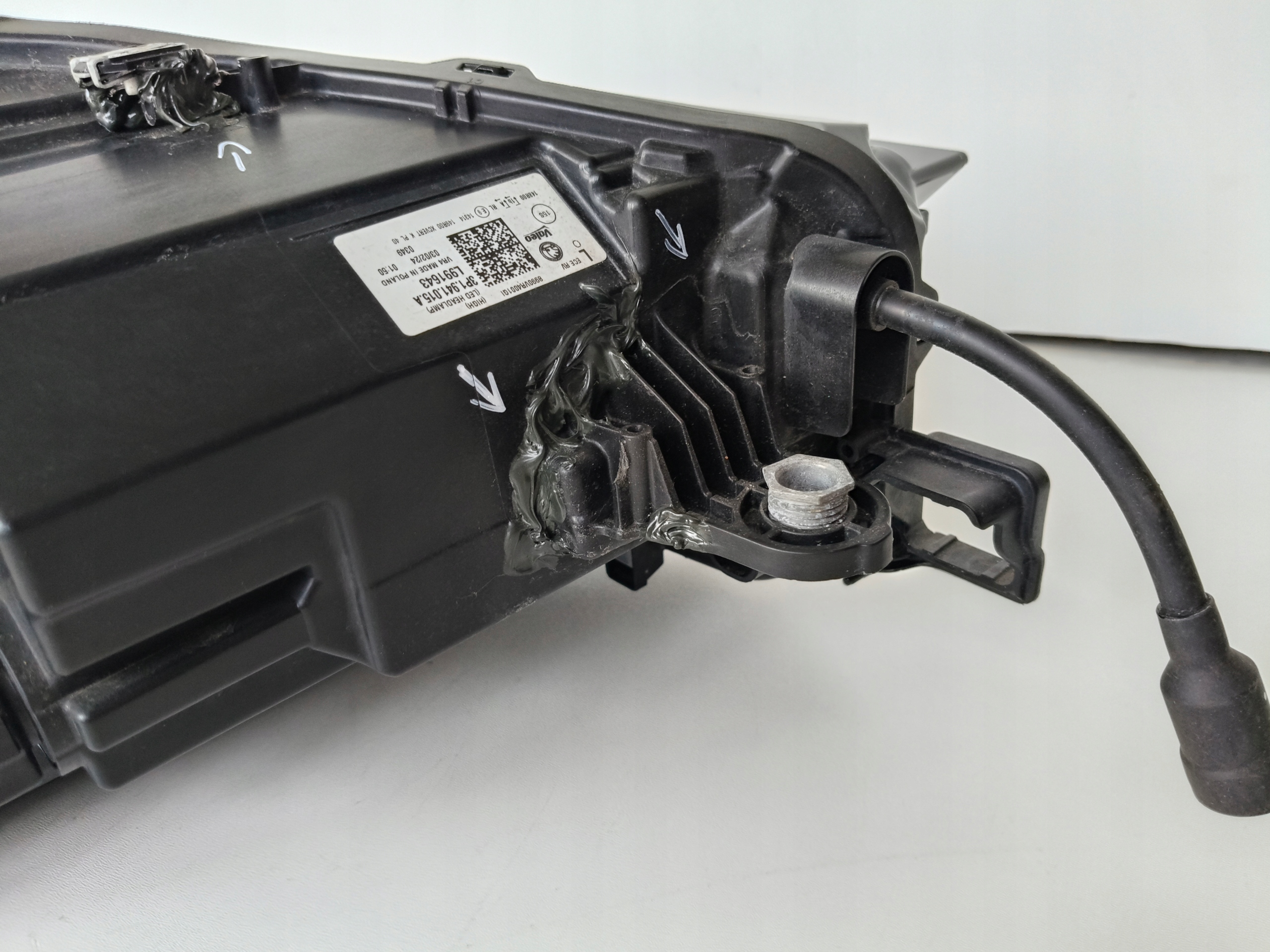 light left REFLEKTOR SKODA SUPERB IV 4 3P 3P0 23- FULL LED