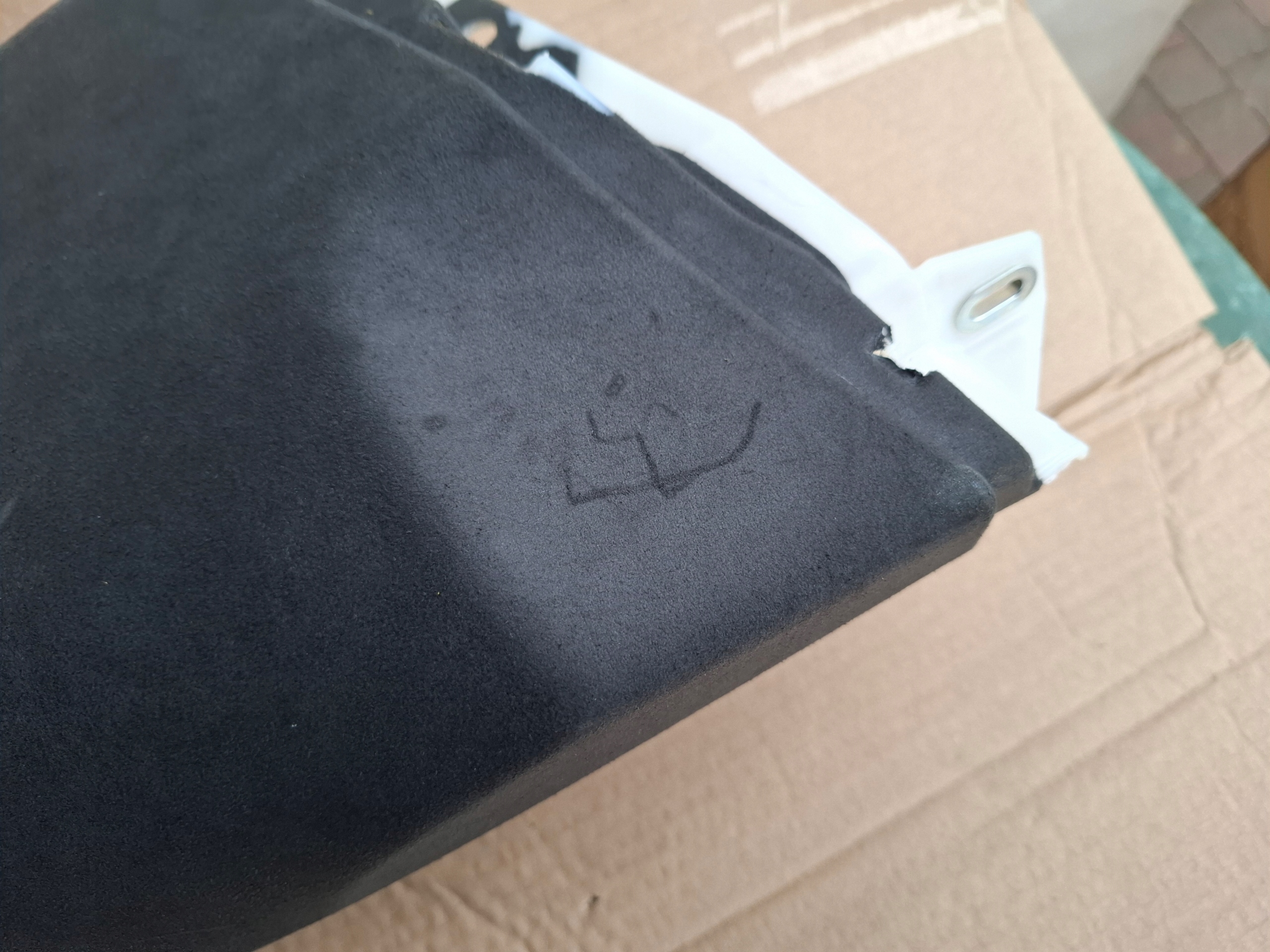 side cover slupka upper right side Porsche Taycan 9J1 9J1867244C