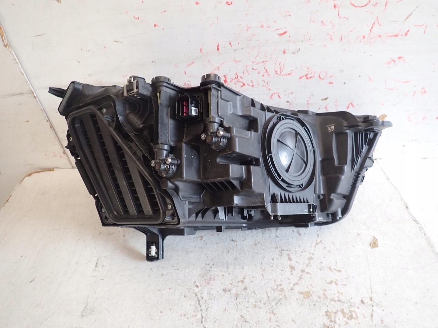 light front front left AUDI Q3 II FULL LED MATRIX 2018- 83A941035