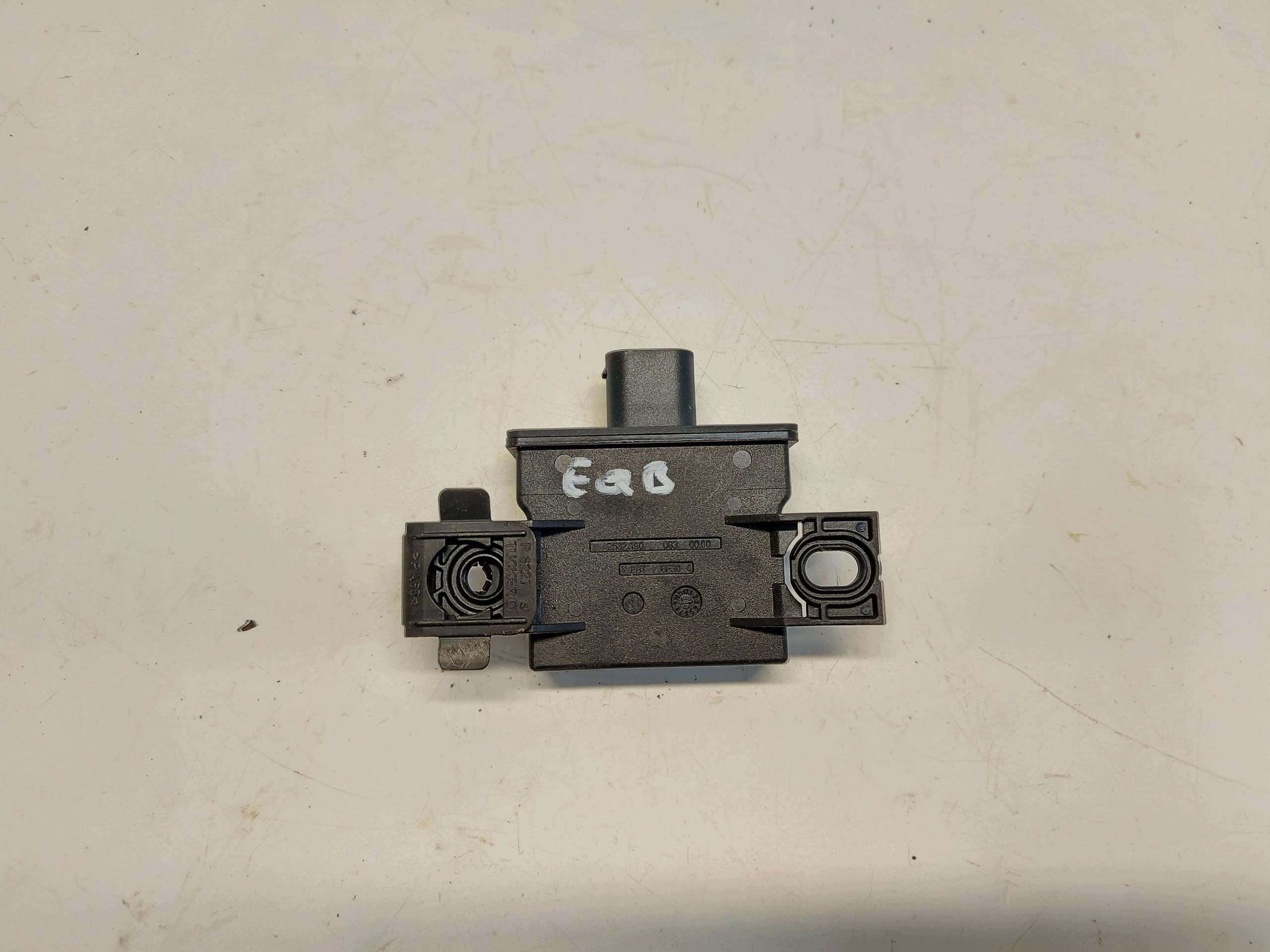 Mercedes EQB 250+ X243, w247 2025r modulo TPMS A0009009018