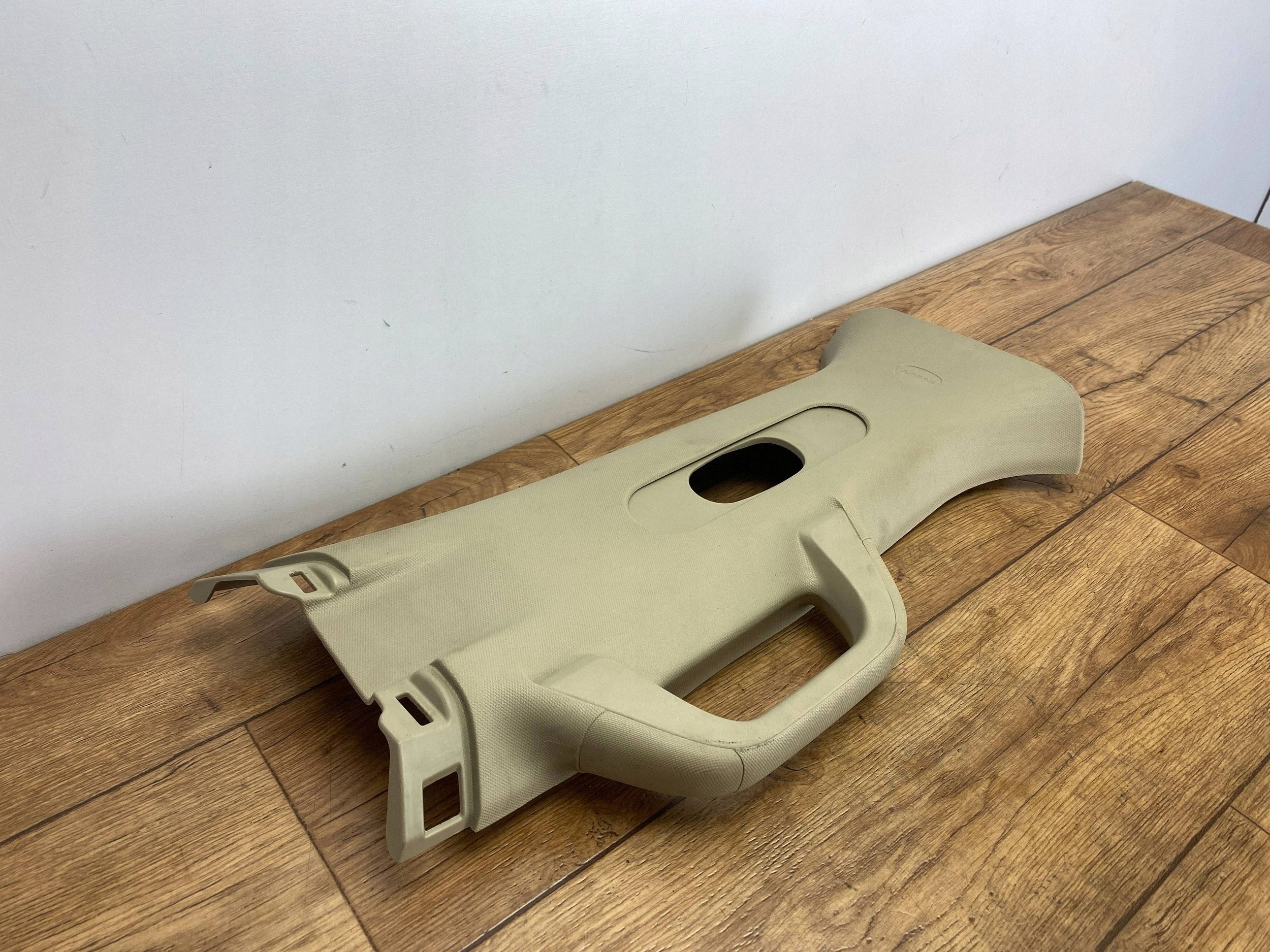 cover slupka B upper Ram 1500 DT 2019+