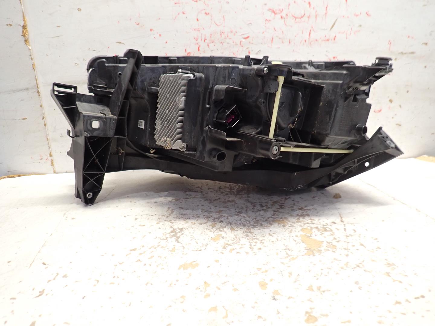 light front front right AUDI Q4 E-TRON FULL LED MATRIX 2020- 89A941036