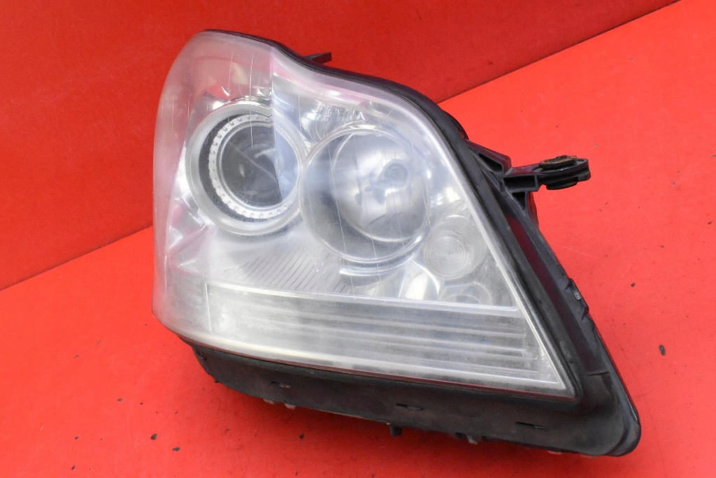 REFLEKTOR right light front XENON EU A1648260491 MERCEDES GL X164 06-09