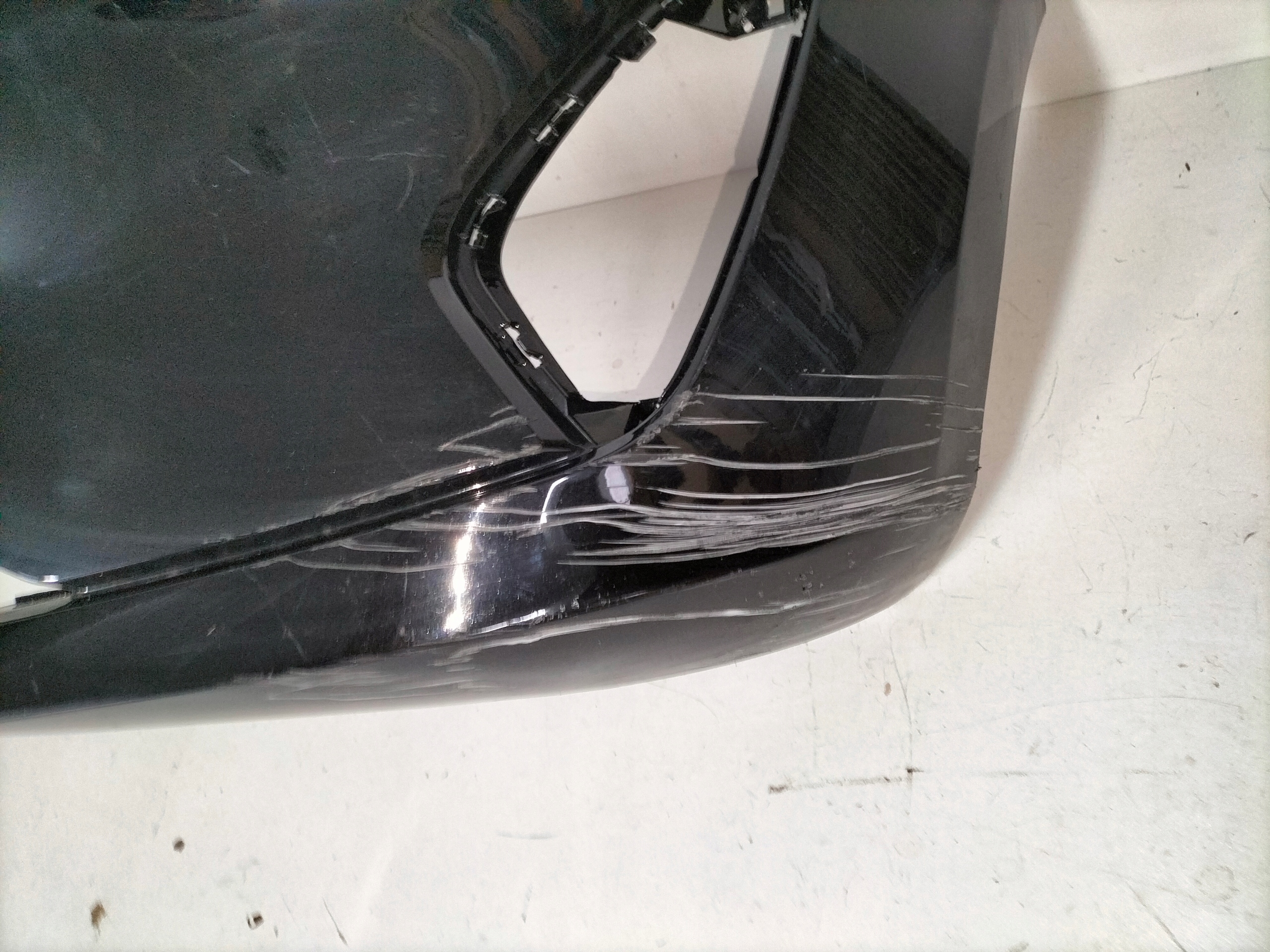 front bumper front FORD FIESTA MK8 17