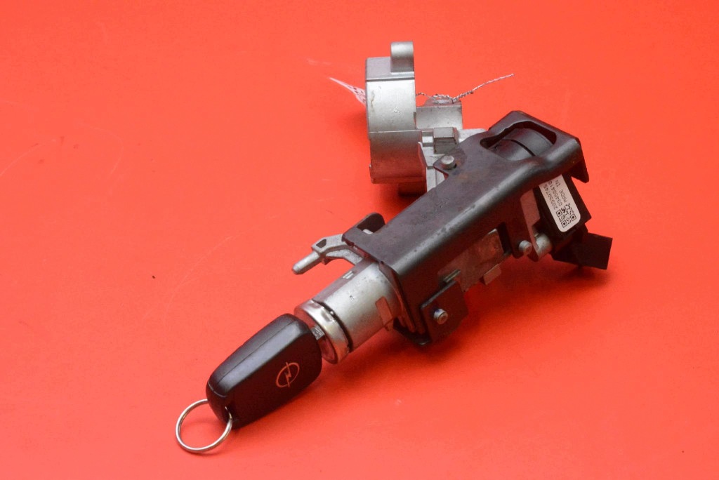 ignition key 20939745 OPEL MERIVA B 1.7 CDTI 110 KM 10-14