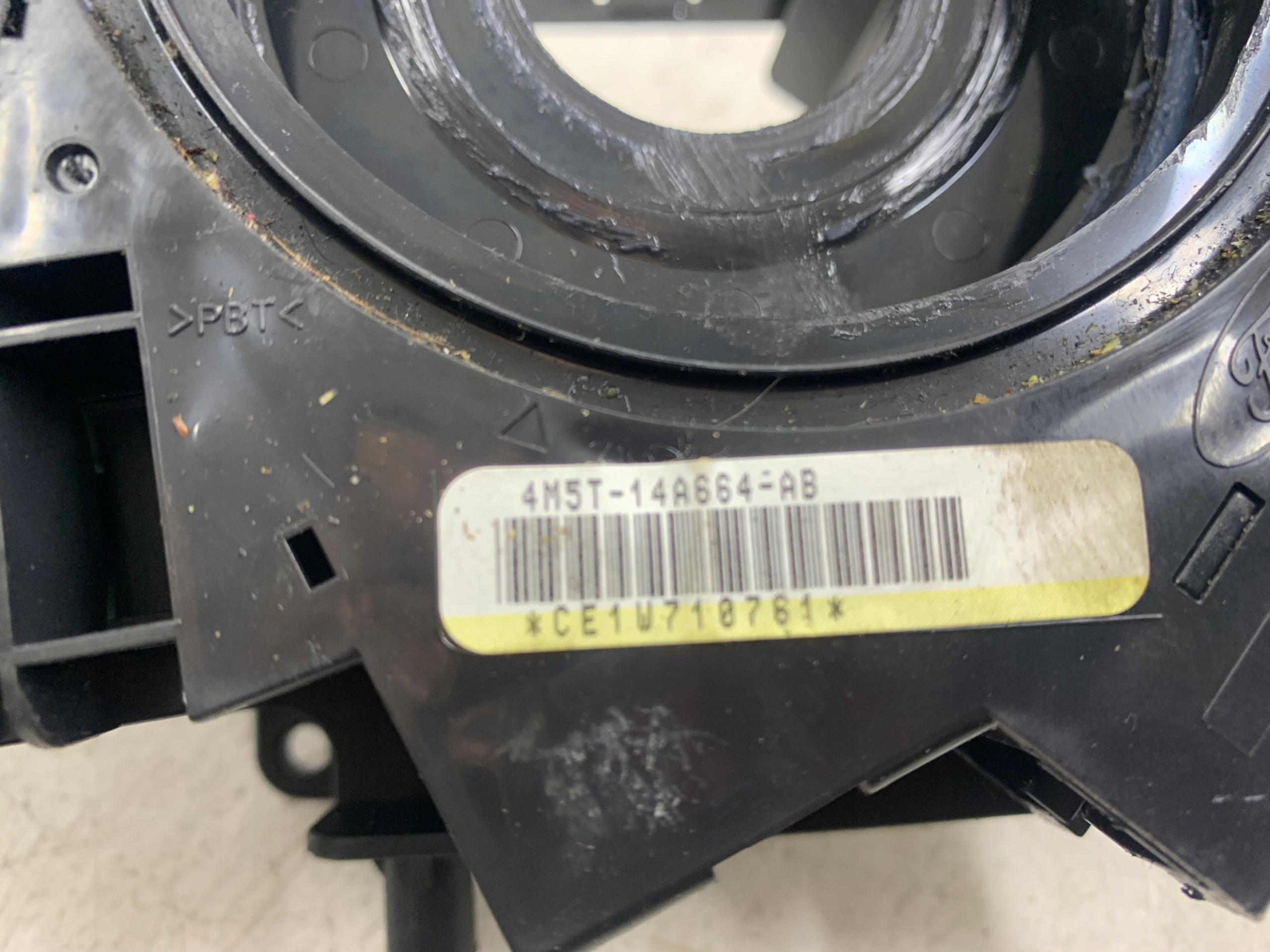 FORD FOCUS MK2 commande levier commodo sous volant 4M5T14A664AB
