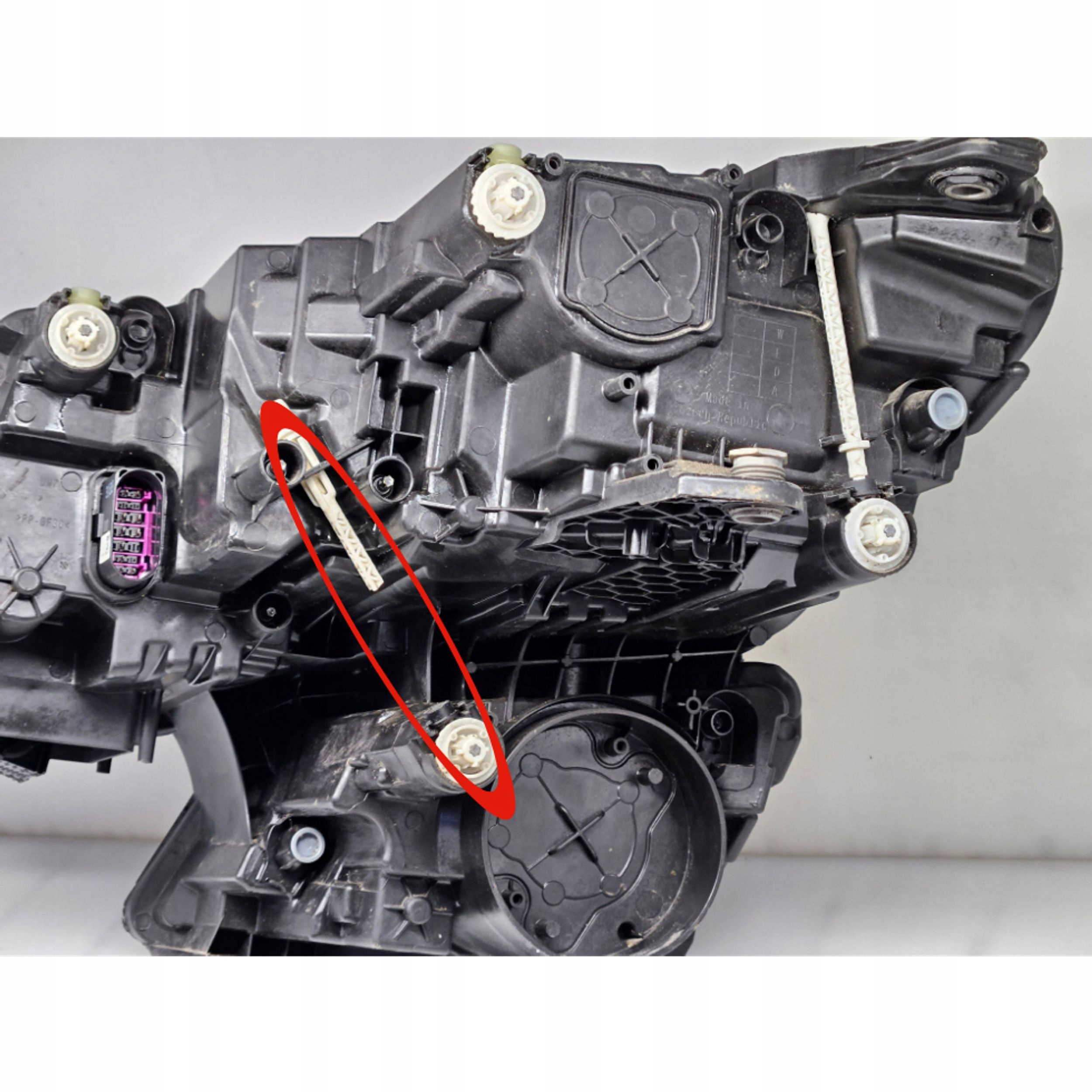 фара правая Сторона SKODA KODIAQ 566941016F