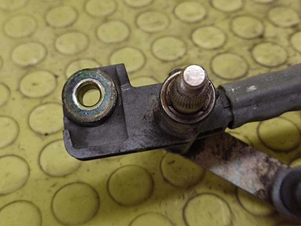 VW GOLF III wiper mechanism front 1H1955603