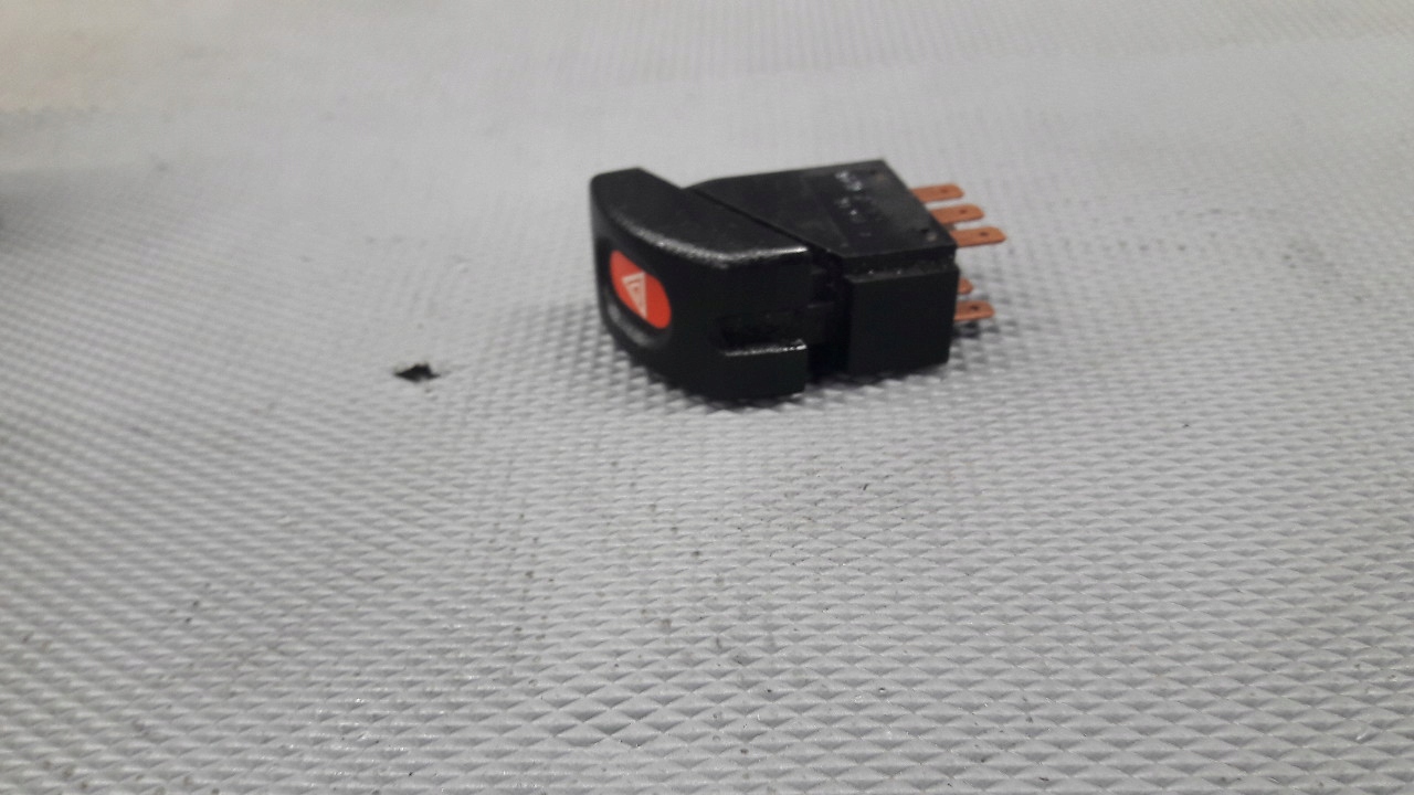 09164441 przelacznik awaryjnych Opel Corsa B Typ silnika Brak informacji