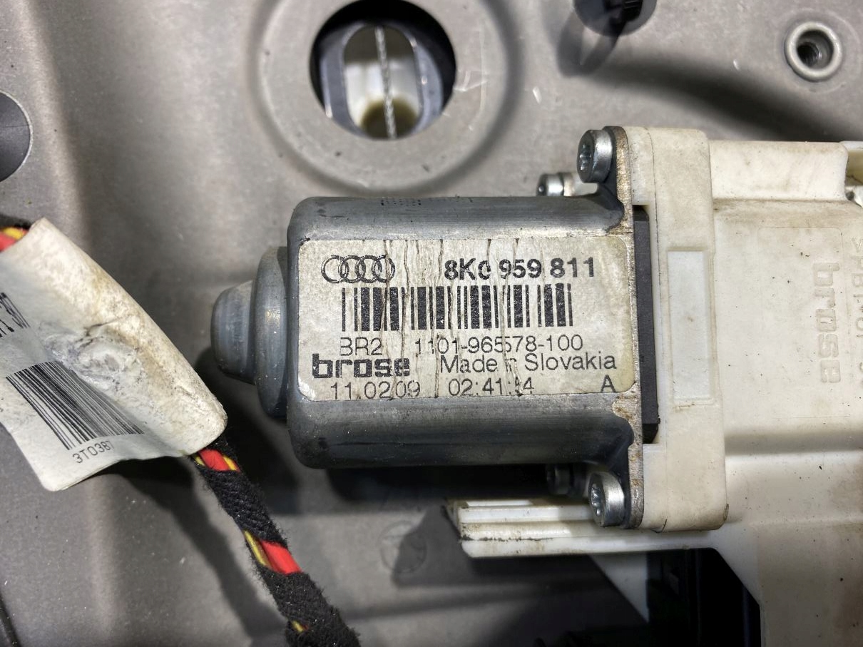 window regulator left rear part SKODA SUPERB II 3T5839401