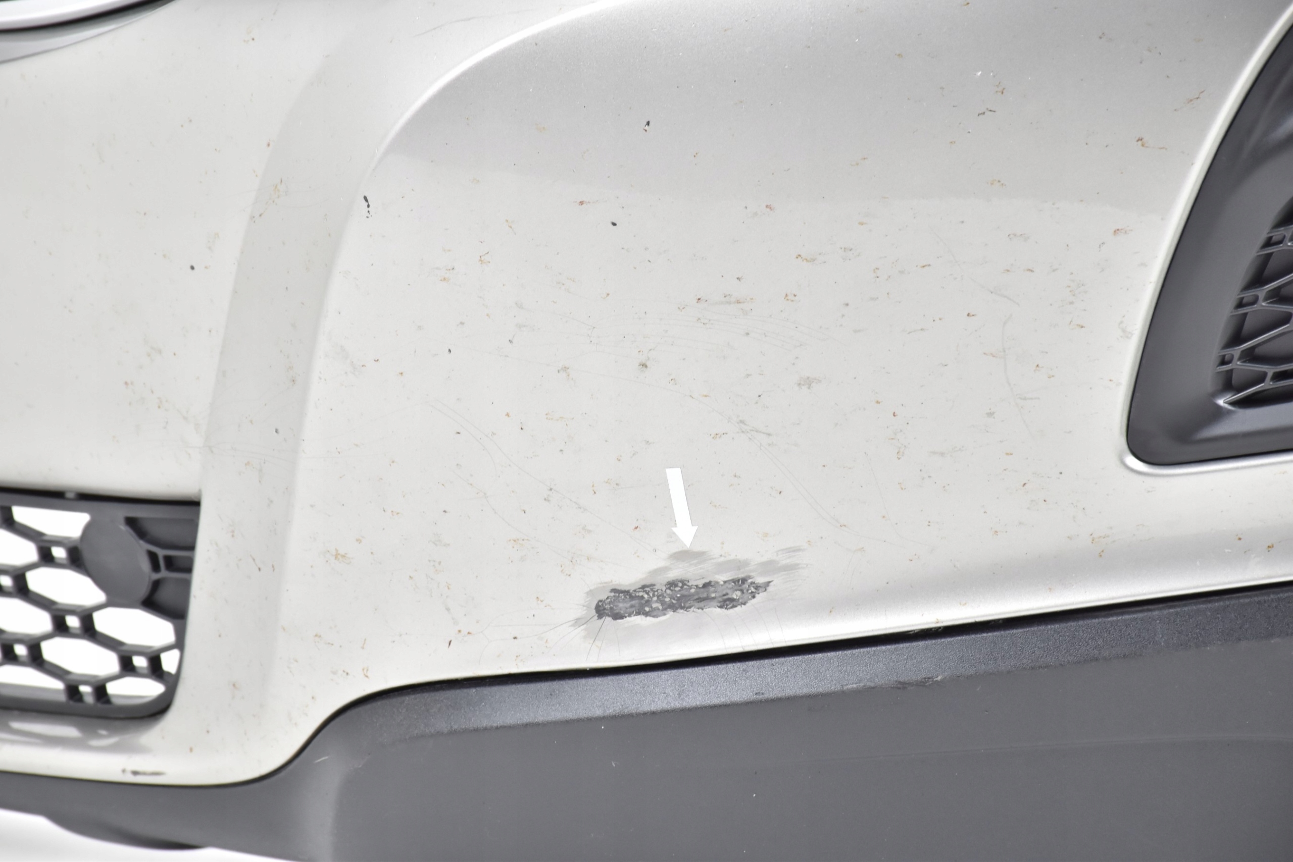 VOLVO XC60 I 2008- ZDERZAK PRZEDNI Producent części Inny