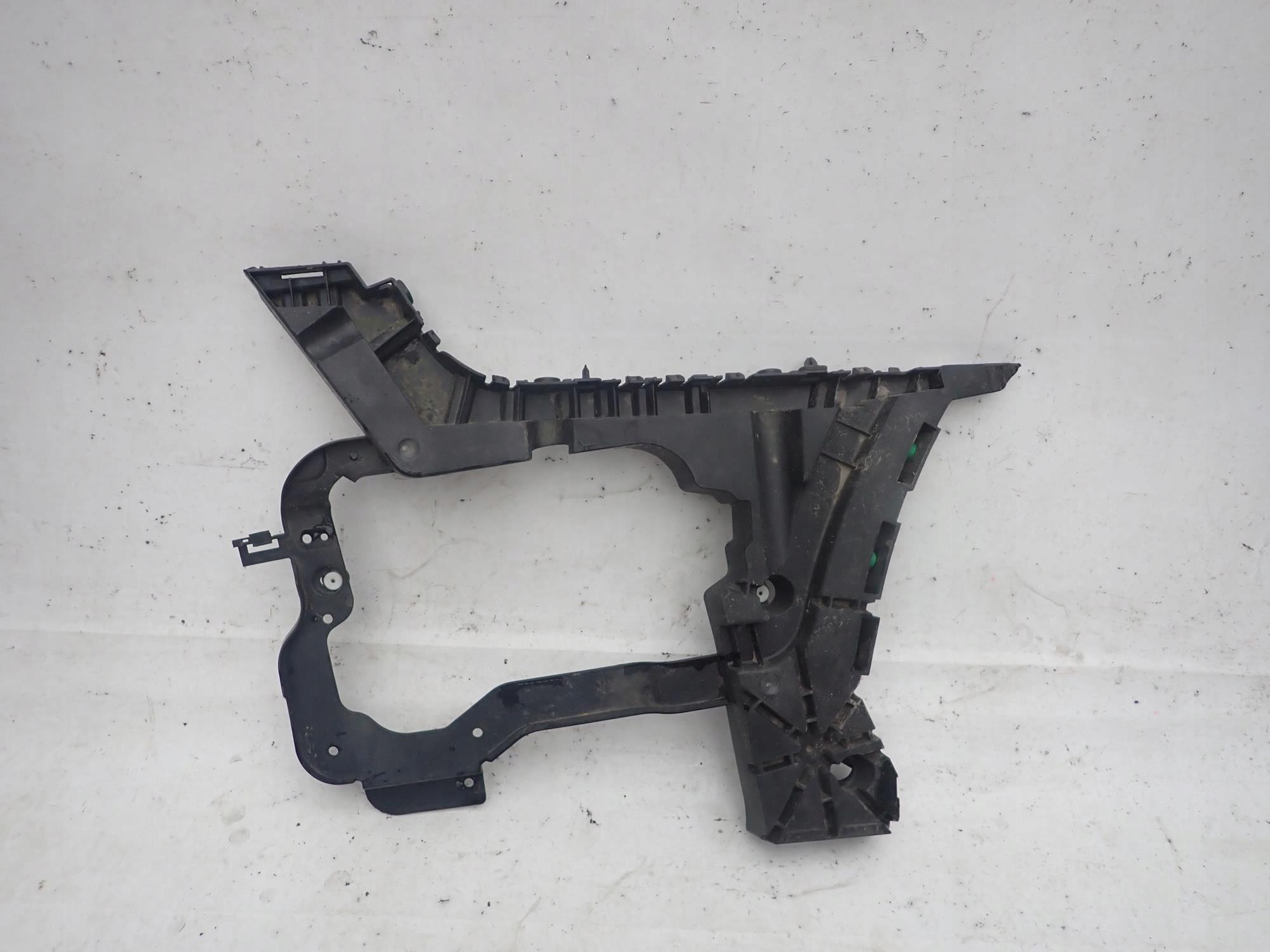 VOLVO V90 16-> Support plaque Support Droite Arrière Arrière