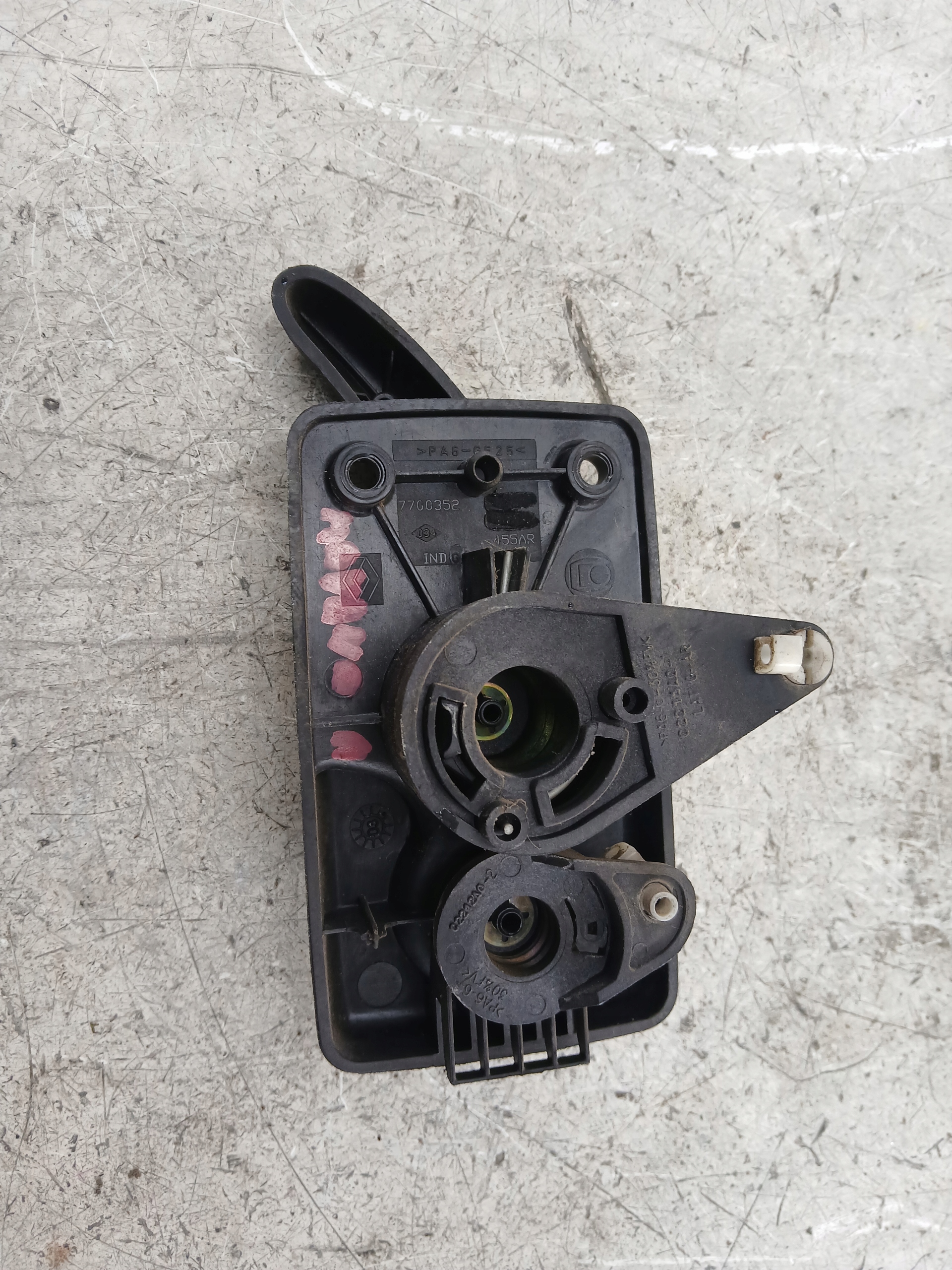 RENAULT MASTER II handle inner right rear part 7700352455AR