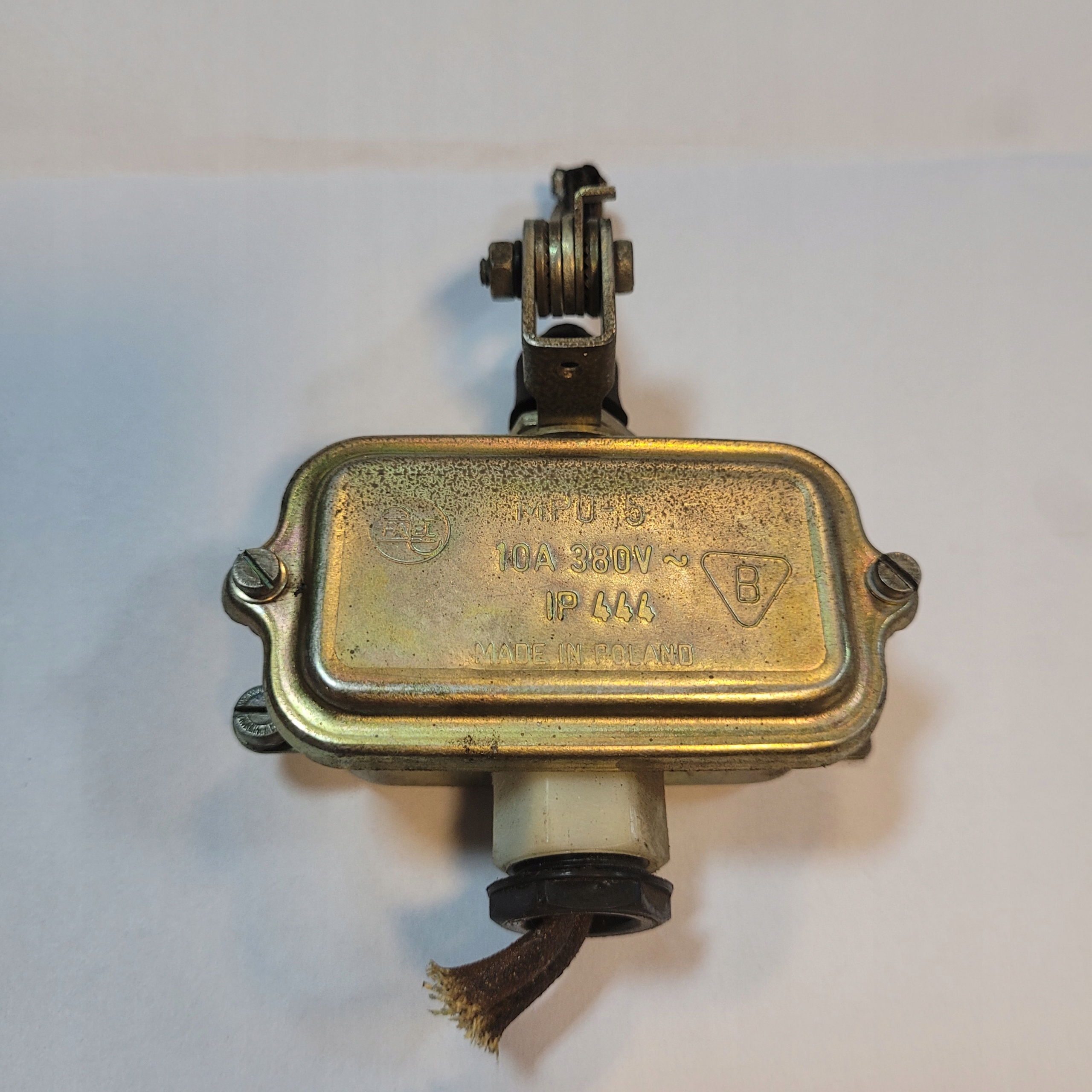 Łącznik krańcowy MP0-5 dźwignia z rolką FAEL