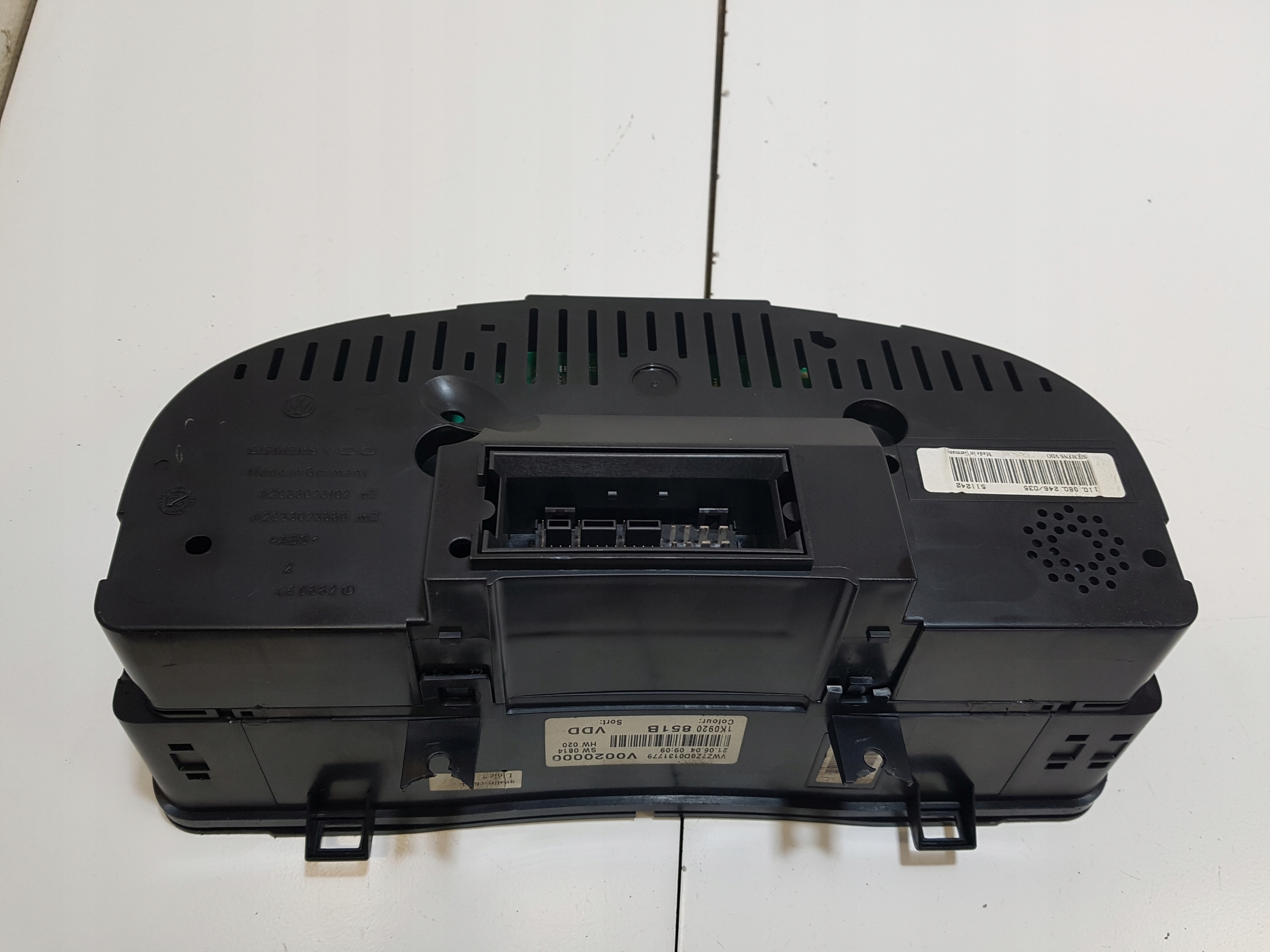 dials dials VOLKSWAGEN GOLF 5 1.9 TDI 1K0920851B
