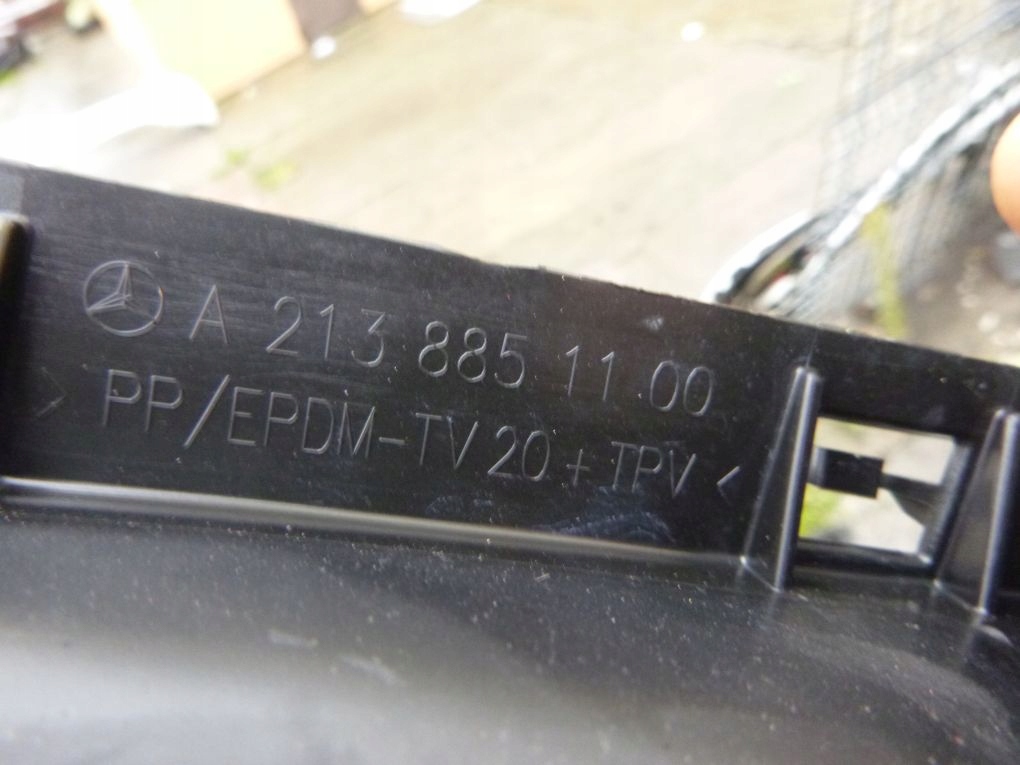 MERCEDES E KLASA 213 přívod TUNEL A2138851100