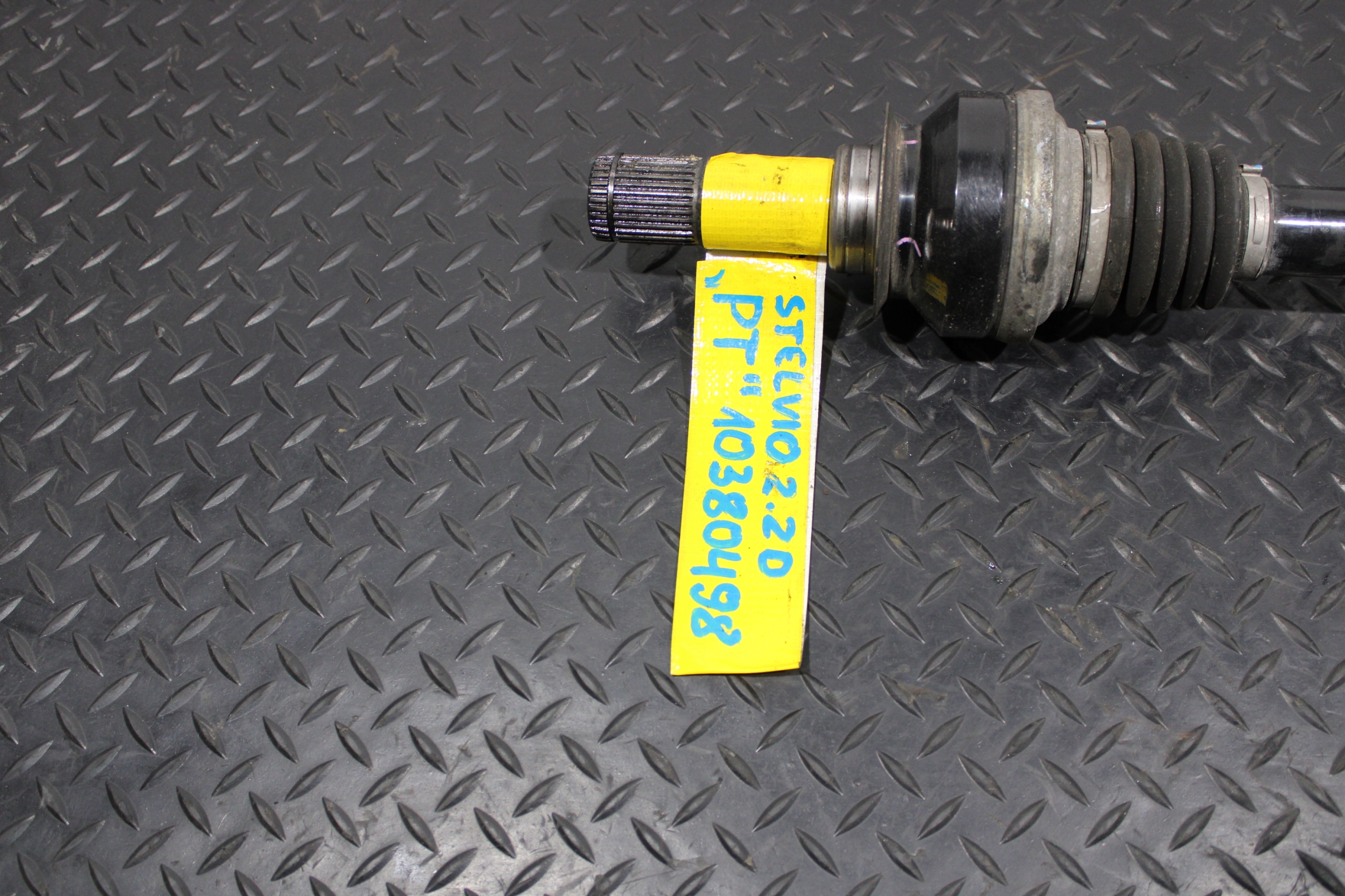 semi-axis semi-axis right rear part ALFA ROMEO STELVIO Q4 10380498