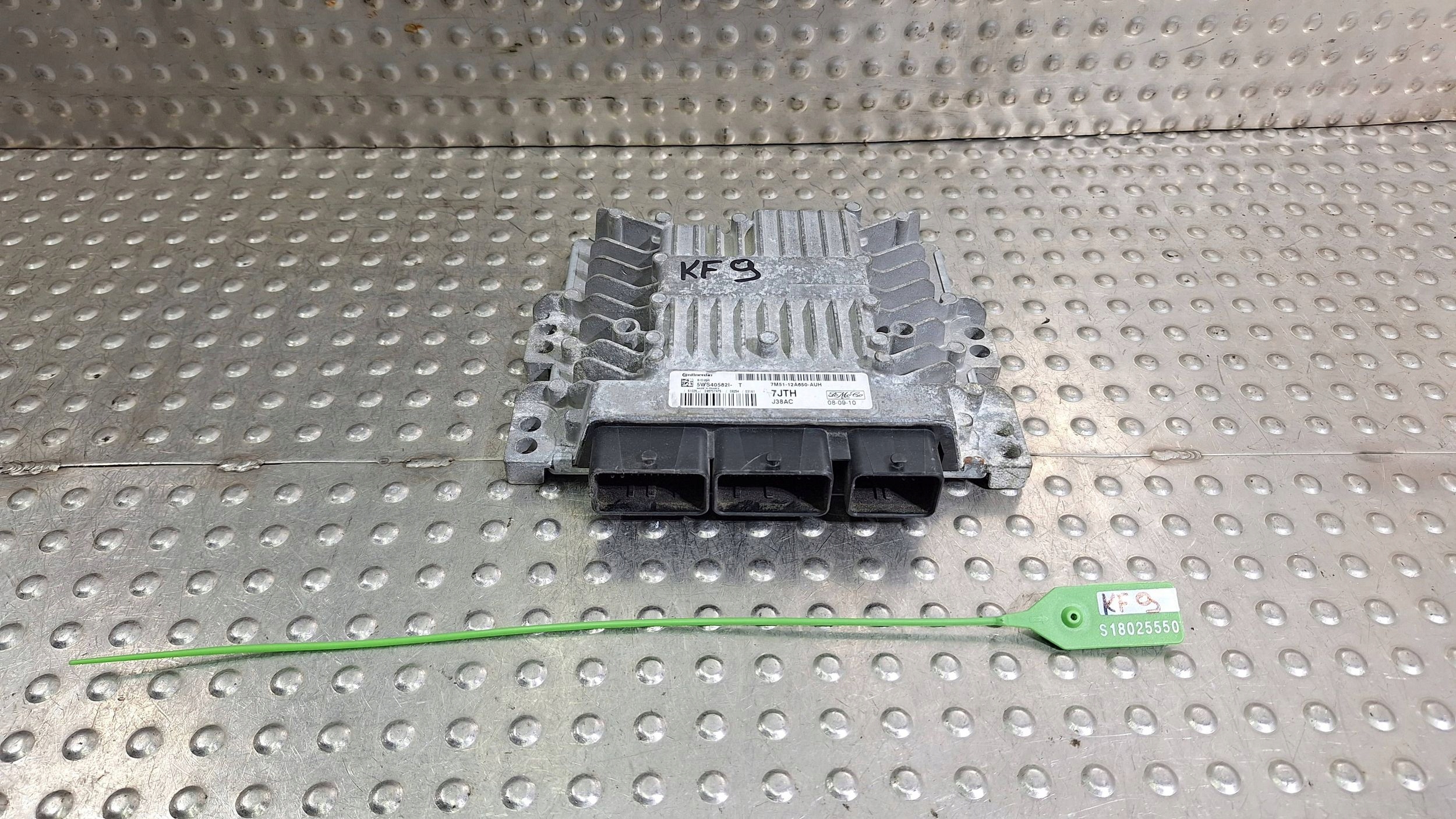 computer control unit of the engine 7M51-12A650-AUH FORD FOCUS MK2 C-MAX MK1 1.8D