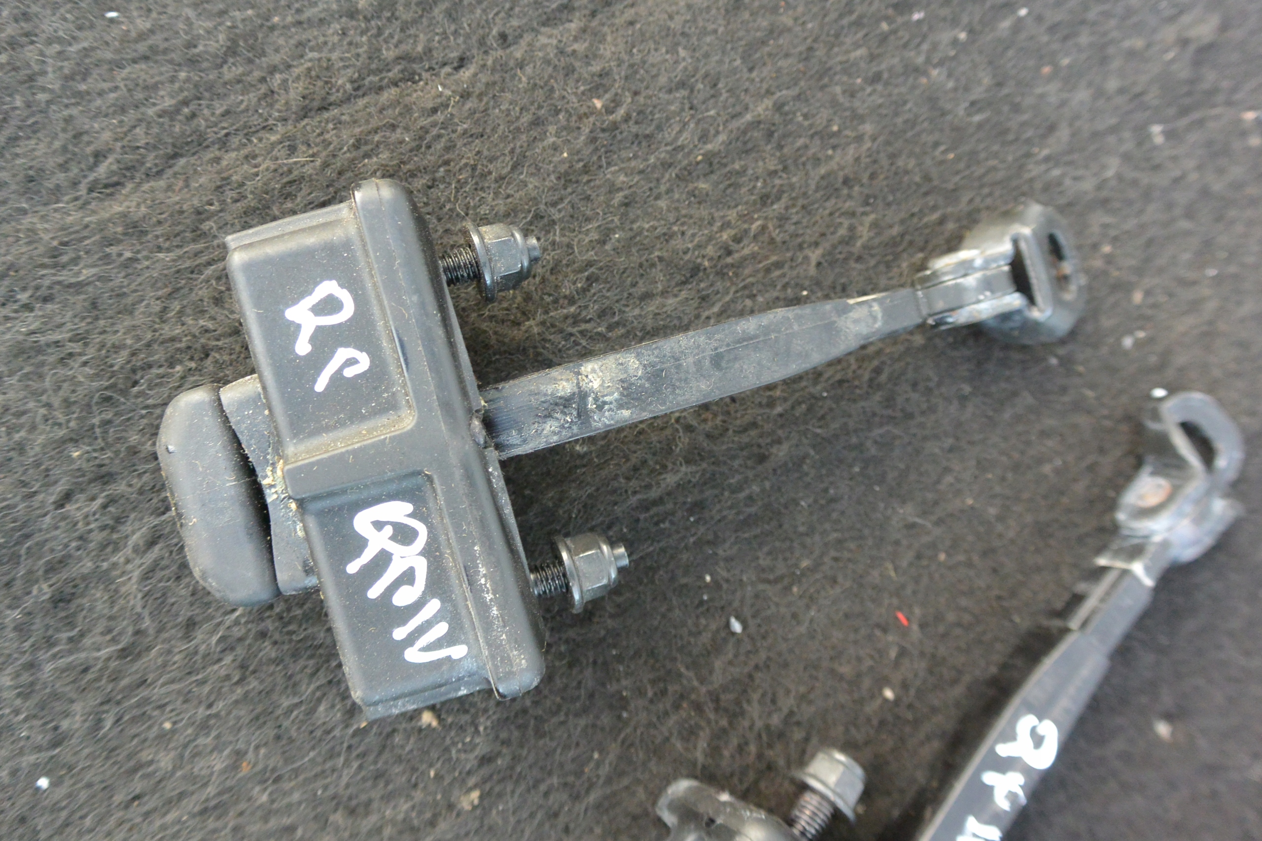 limiter door MASERATI QUATTROPORTE GHIBLI
